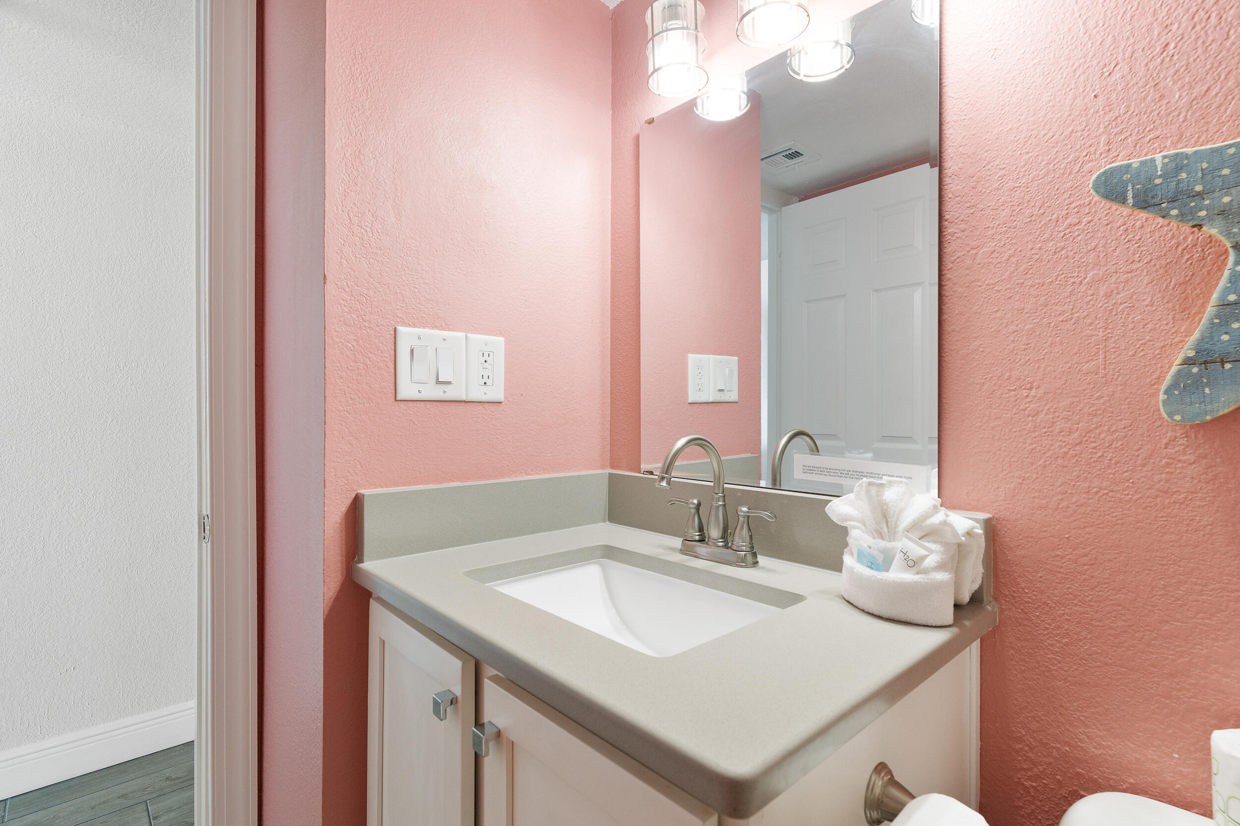 ISLANDER BEACH RESORT CONDO - Residential
