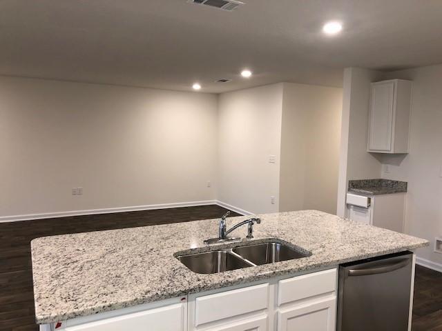 Redstone Commons - Residential