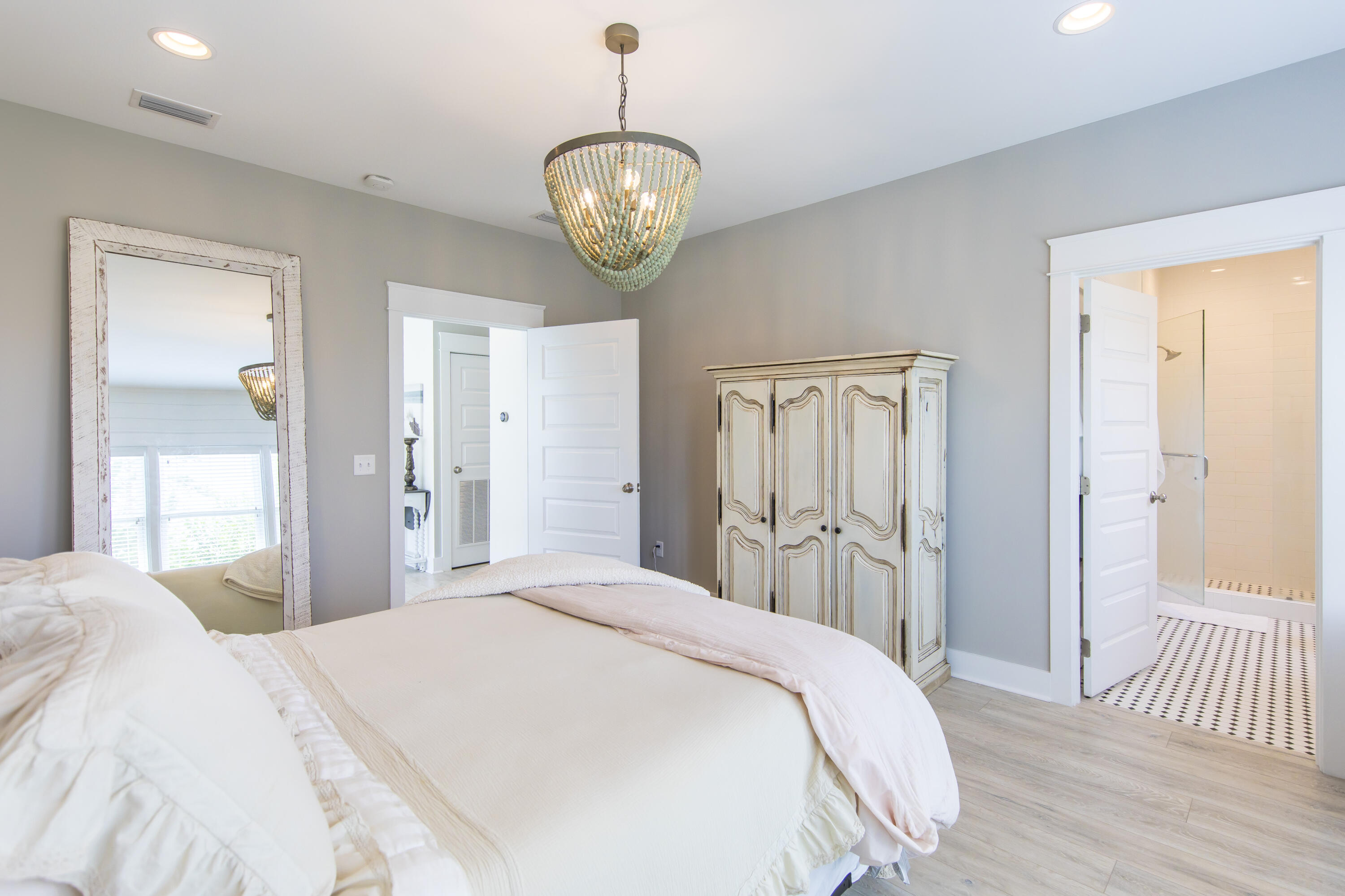 WEST SHORE PLACE - Residential