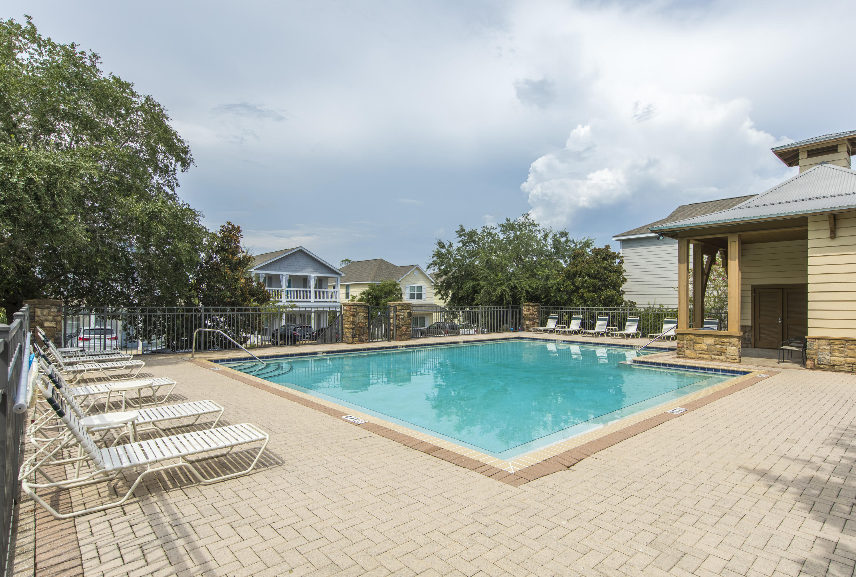 WEST SHORE PLACE - Residential