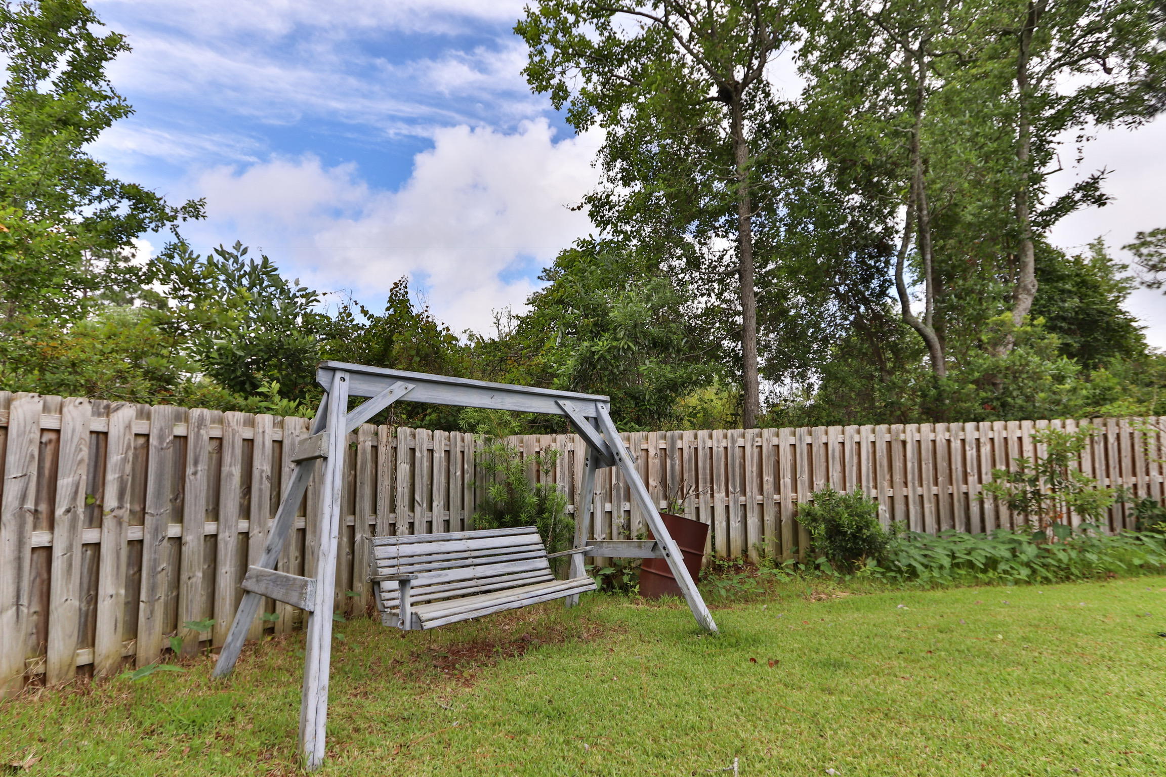 CHARDONNAY ESTATES - Residential