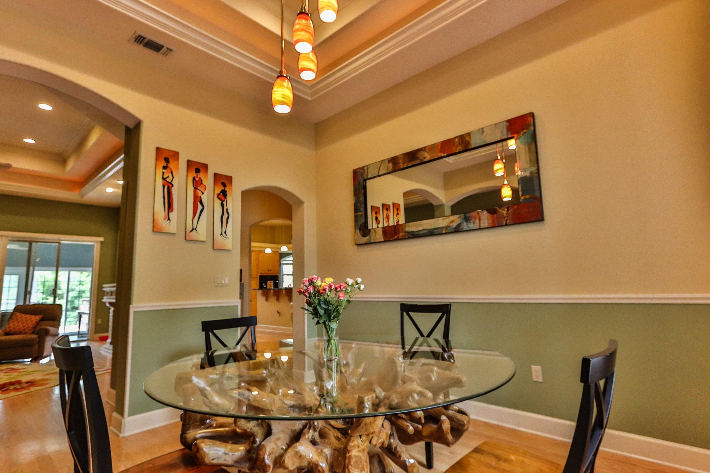 CHARDONNAY ESTATES - Residential