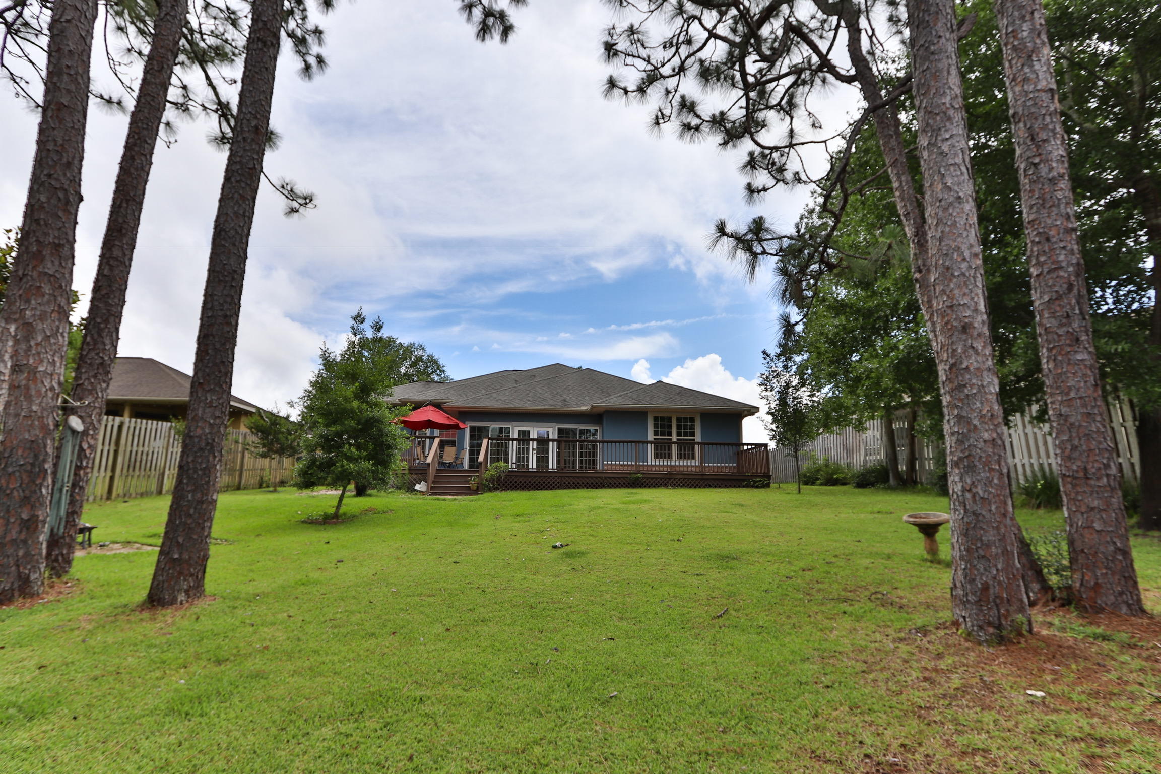 CHARDONNAY ESTATES - Residential