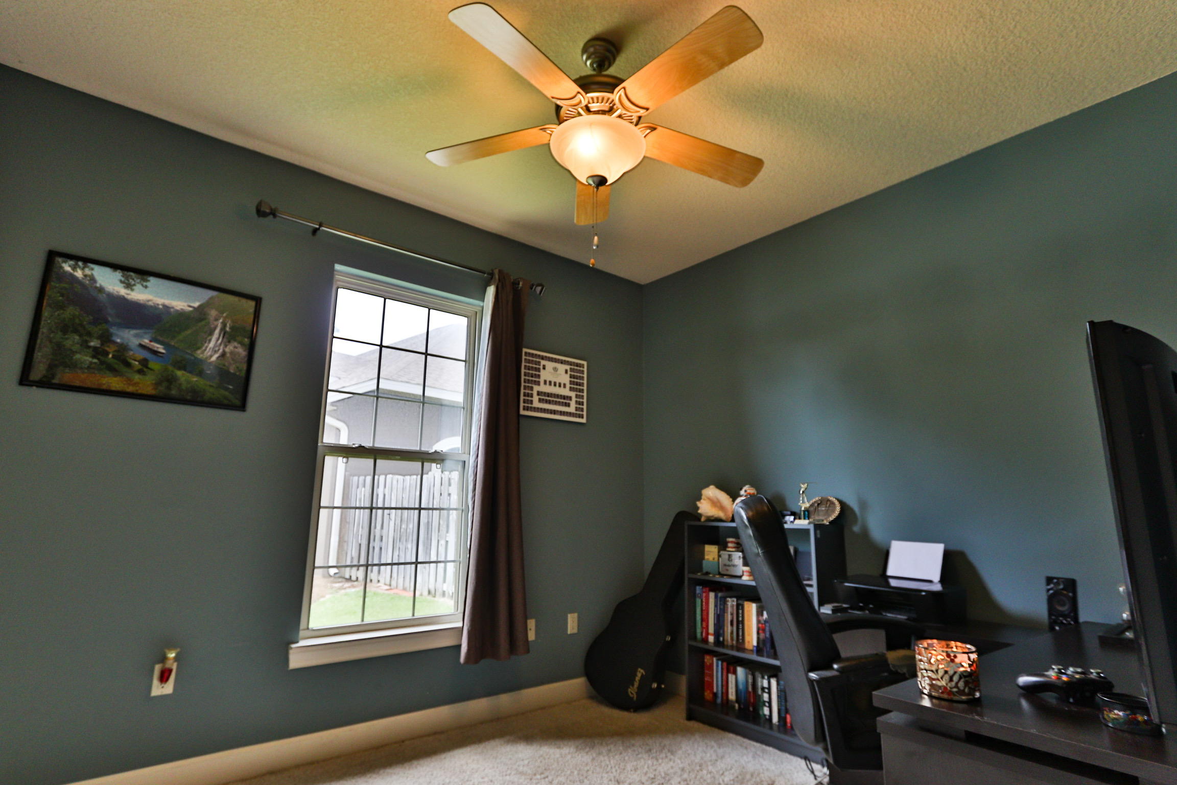 CHARDONNAY ESTATES - Residential