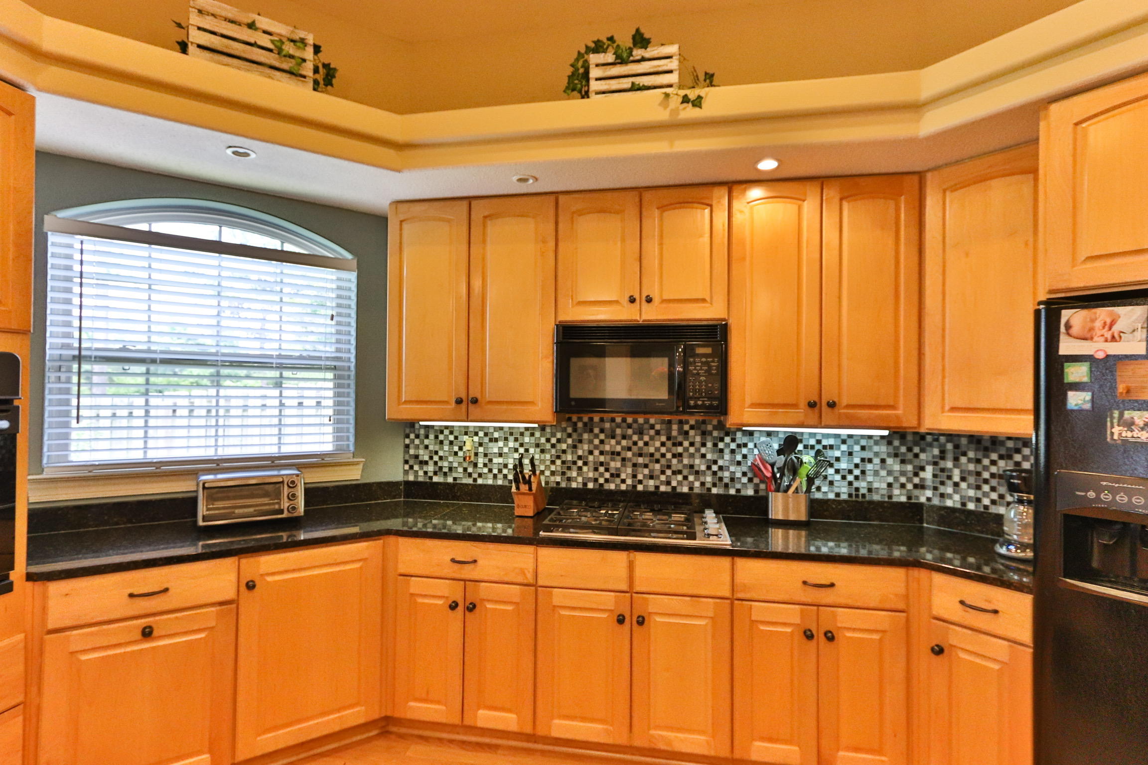 CHARDONNAY ESTATES - Residential