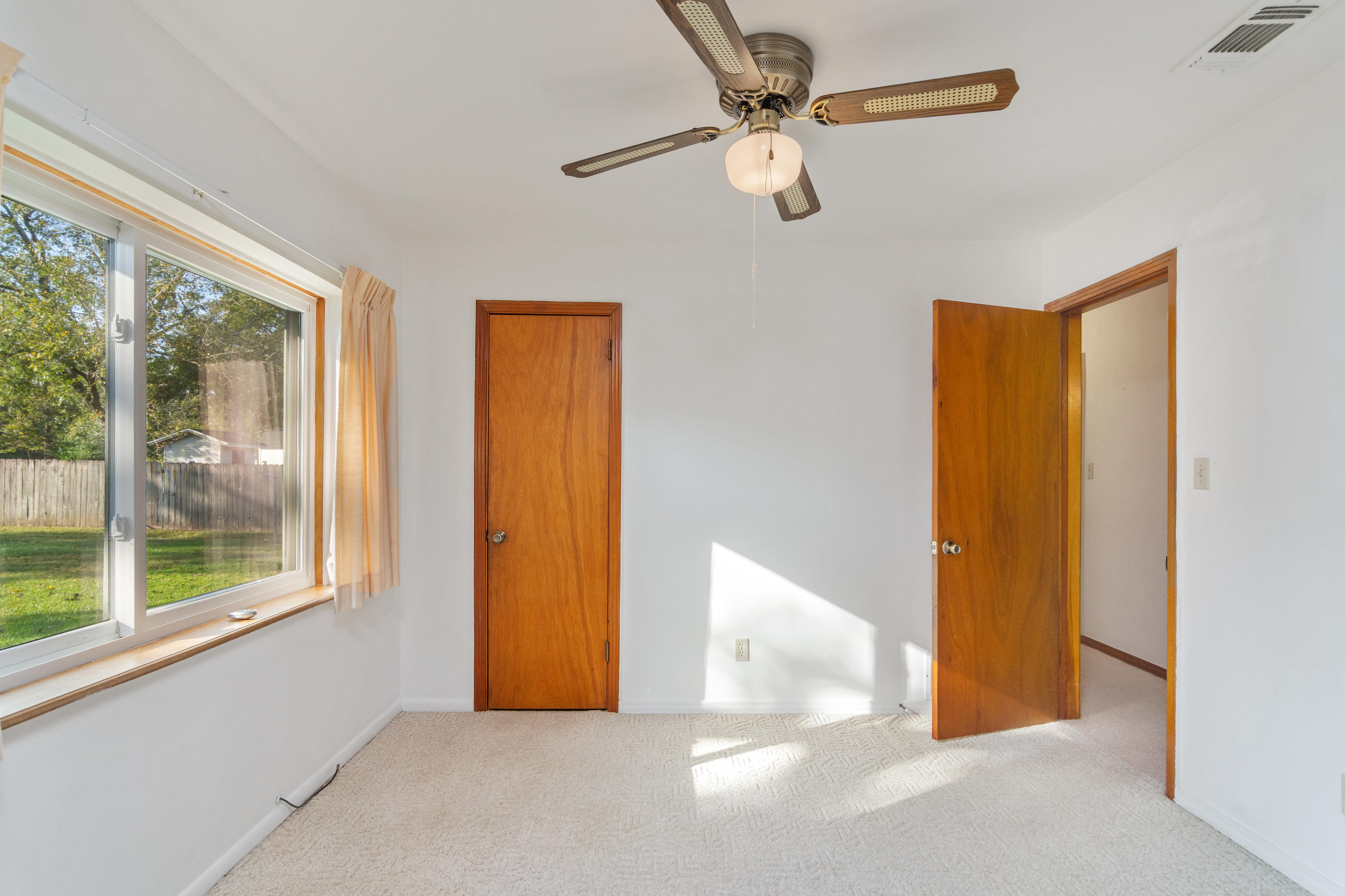 OAKDALE MINI FARMS - Residential