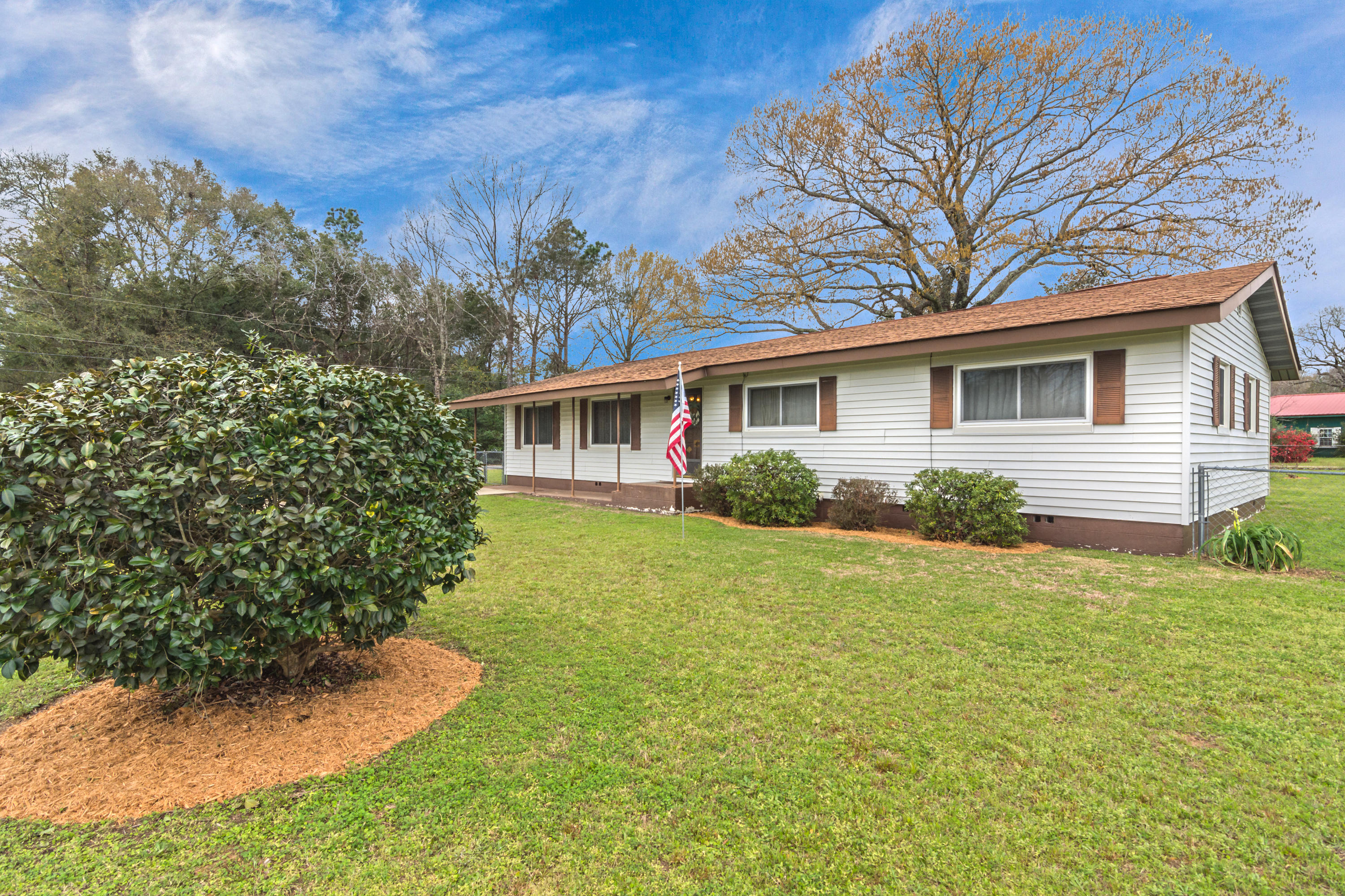 OAKDALE MINI FARMS - Residential