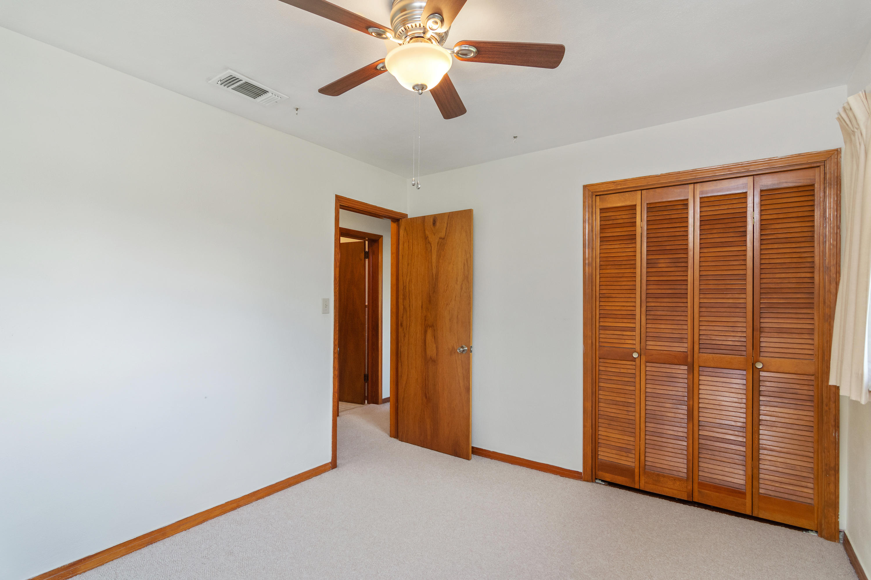 OAKDALE MINI FARMS - Residential