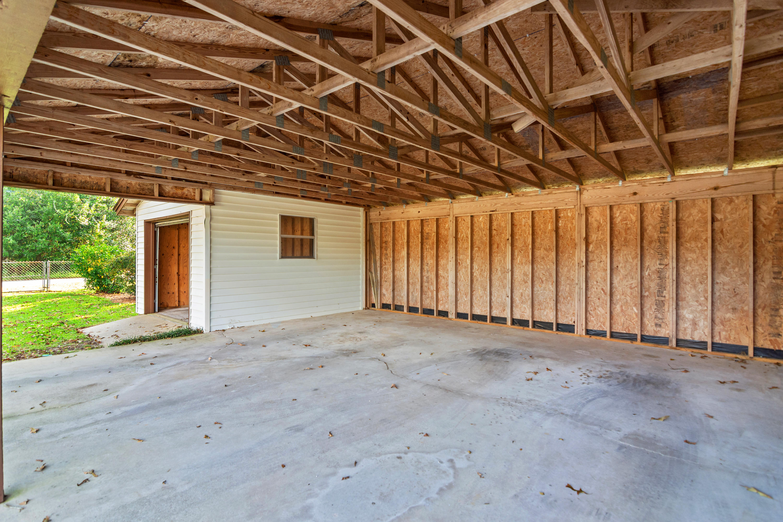 OAKDALE MINI FARMS - Residential