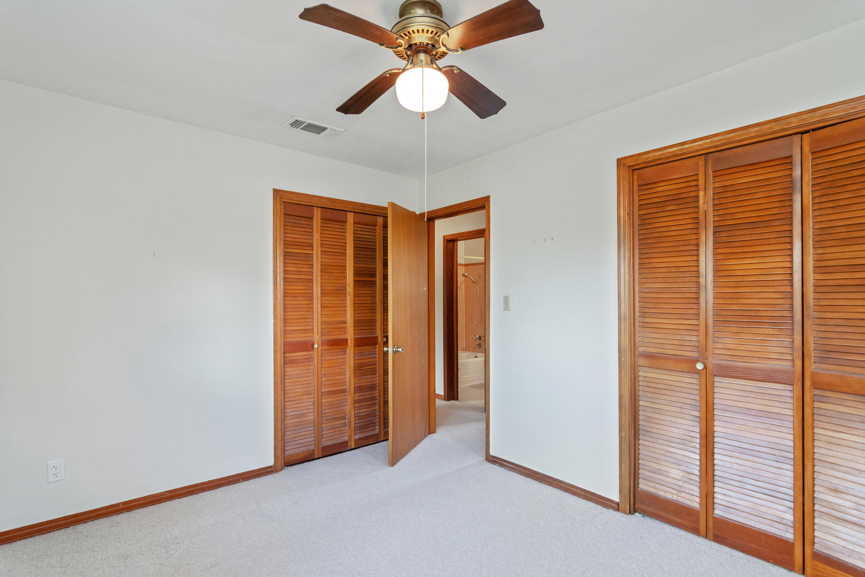 OAKDALE MINI FARMS - Residential