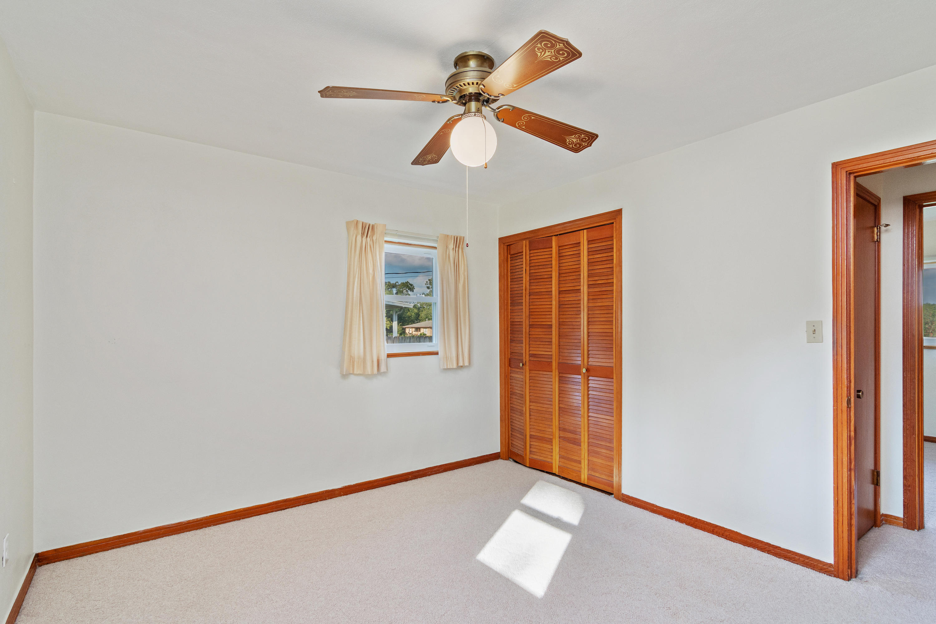 OAKDALE MINI FARMS - Residential