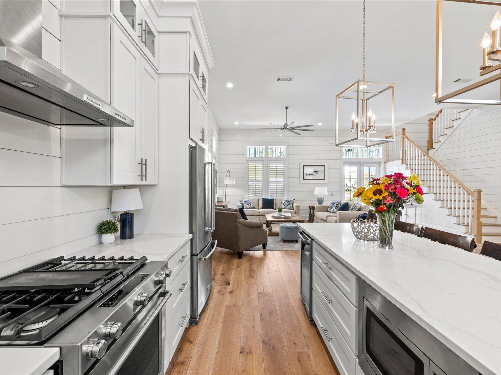 LAKESIDE AT BLUE MOUNTAIN BEACH - Residential Lease