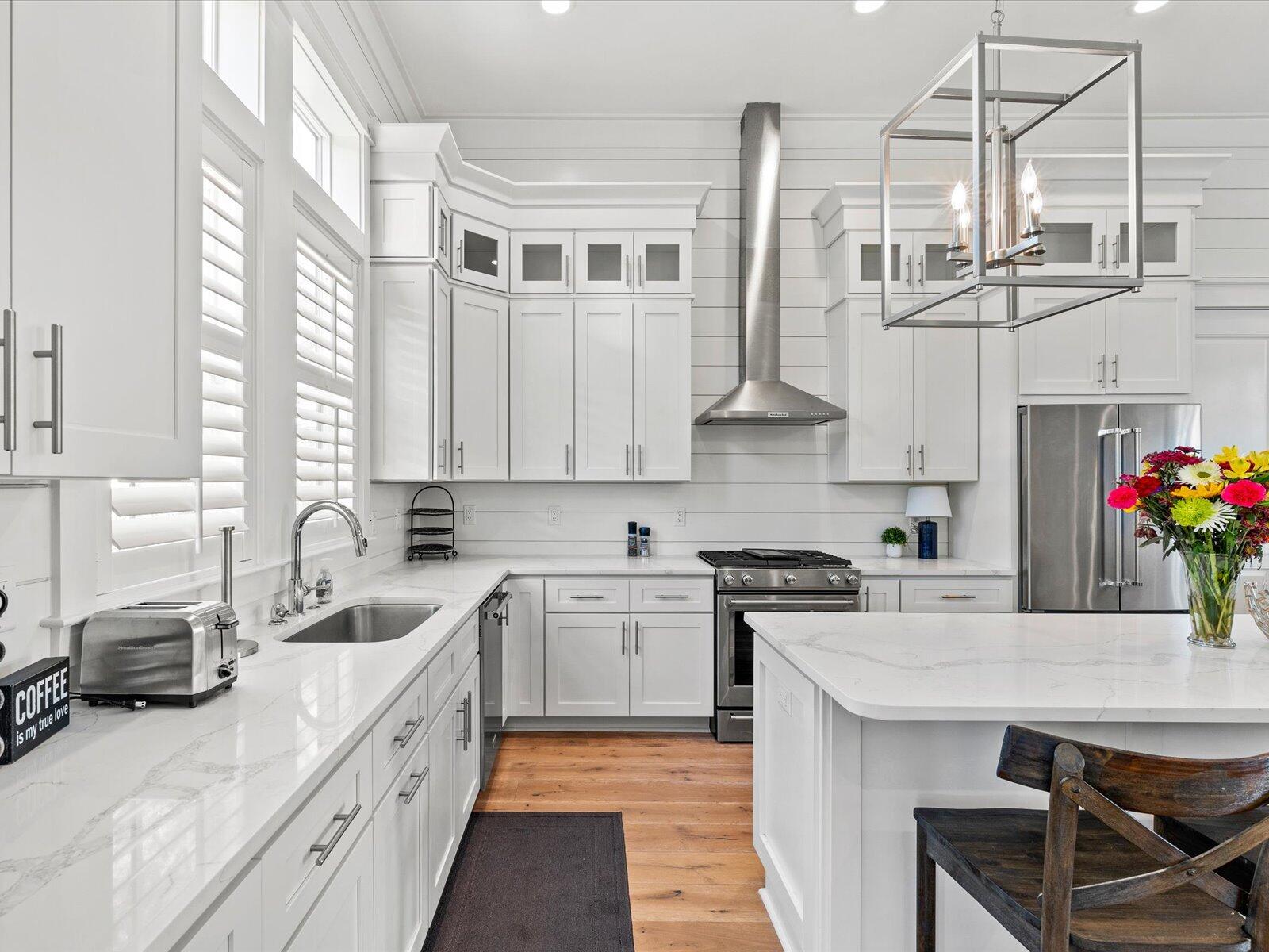 LAKESIDE AT BLUE MOUNTAIN BEACH - Residential Lease