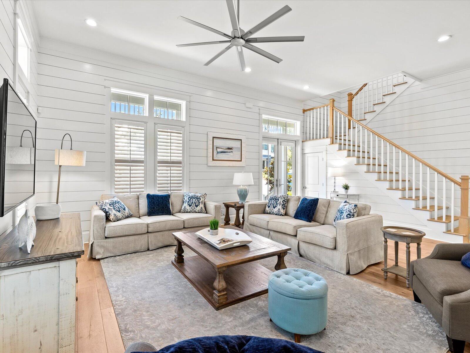 LAKESIDE AT BLUE MOUNTAIN BEACH - Residential Lease