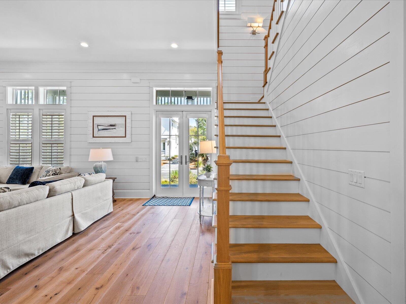 LAKESIDE AT BLUE MOUNTAIN BEACH - Residential Lease