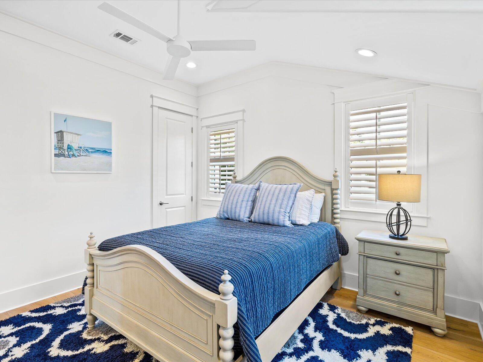 LAKESIDE AT BLUE MOUNTAIN BEACH - Residential Lease