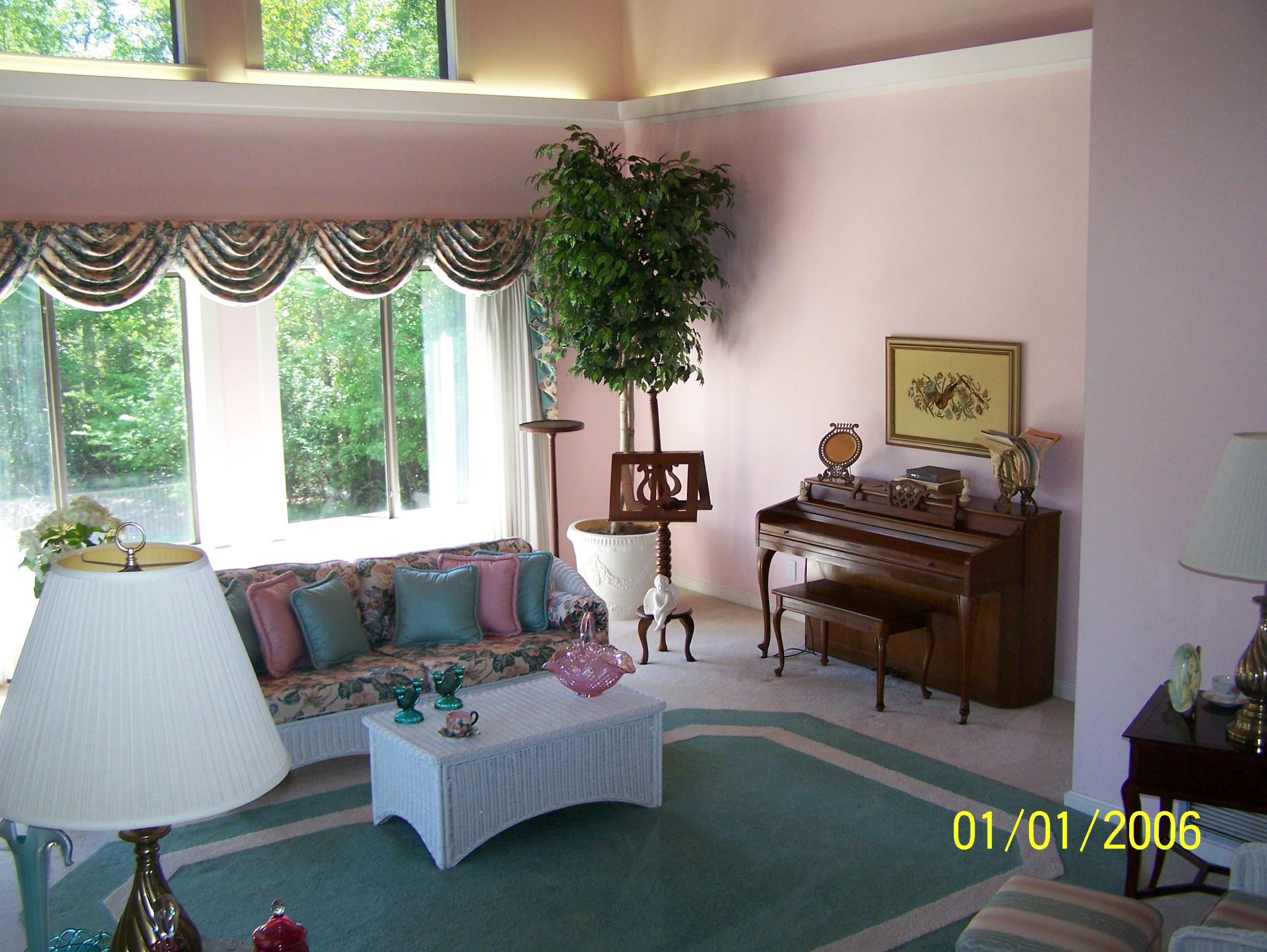 PINE HILL - Residential