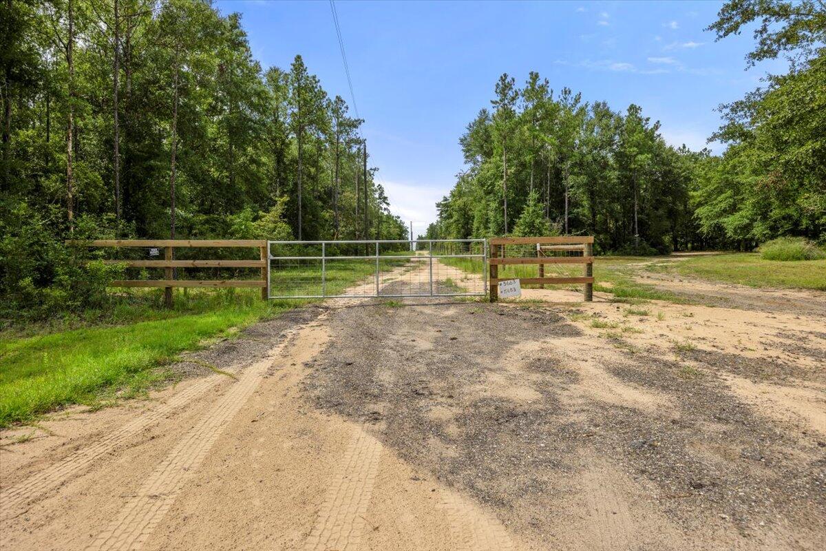 Desc Update For 2023 Parcel ''B'': Com At Ne Cor Of 30-4N-28W Thn N8837'18''W 1316.31 Ft; Thn S - Land