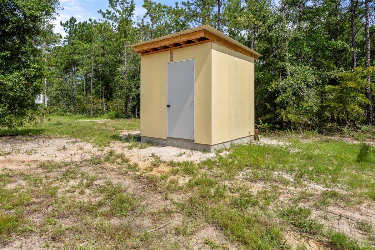 Desc Update For 2023 Parcel ''B'': Com At Ne Cor Of 30-4N-28W Thn N8837'18''W 1316.31 Ft; Thn S - Land