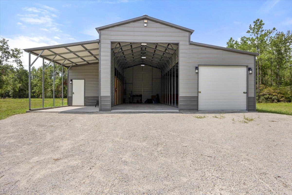 Desc Update For 2023 Parcel ''B'': Com At Ne Cor Of 30-4N-28W Thn N8837'18''W 1316.31 Ft; Thn S - Land