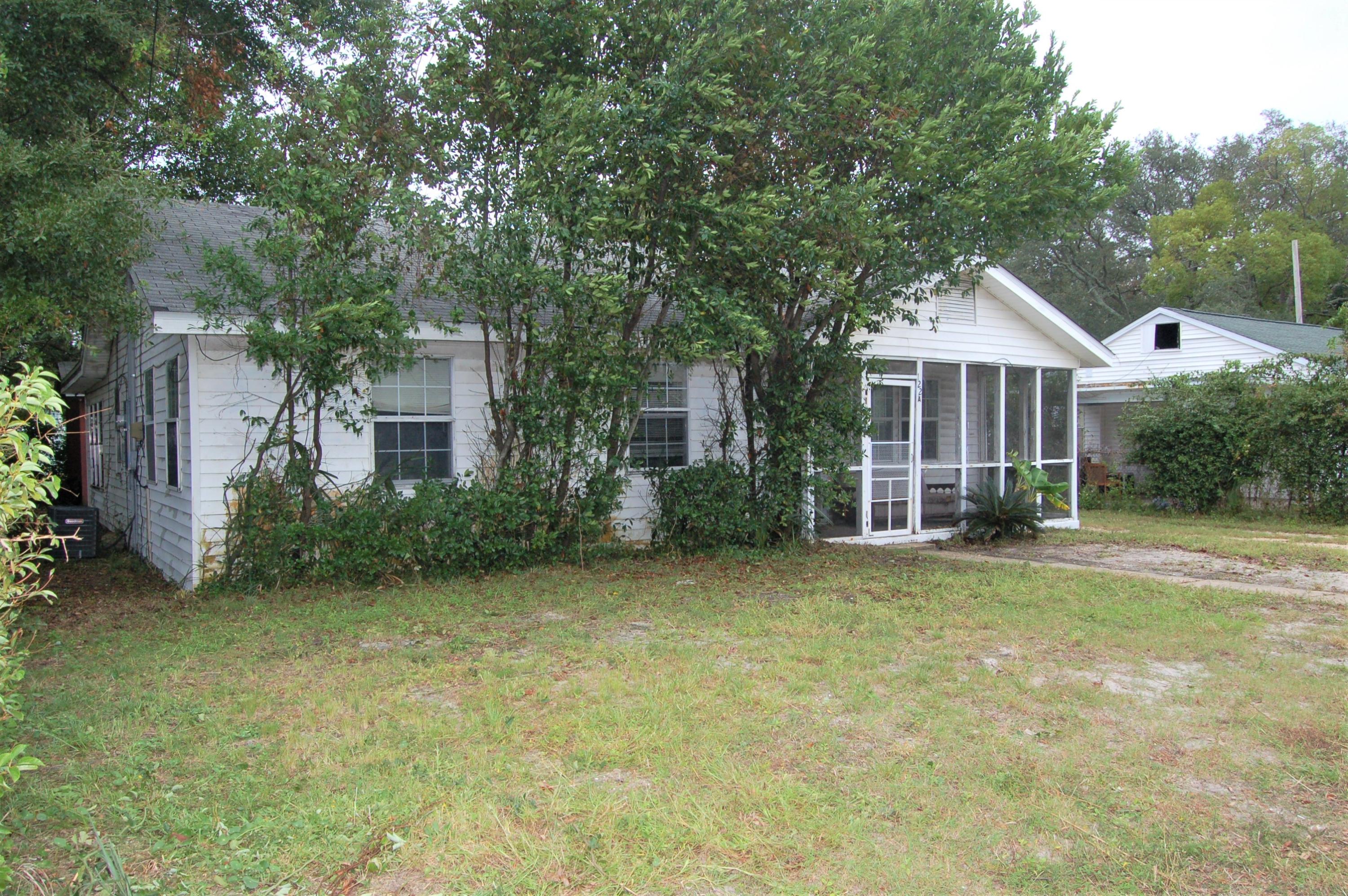 OLDE FORT WALTON (242201.00) - Residential