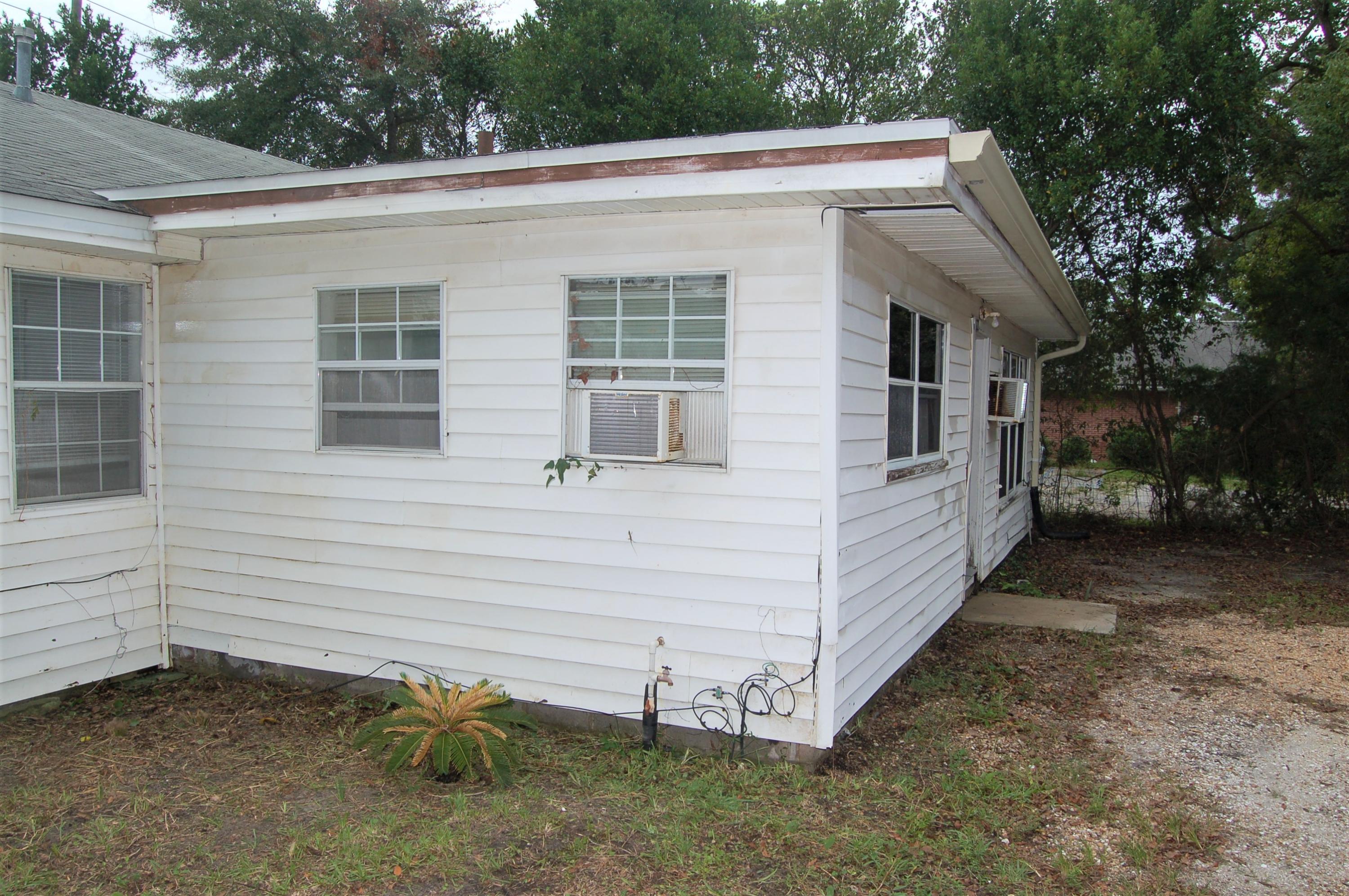 OLDE FORT WALTON (242201.00) - Residential