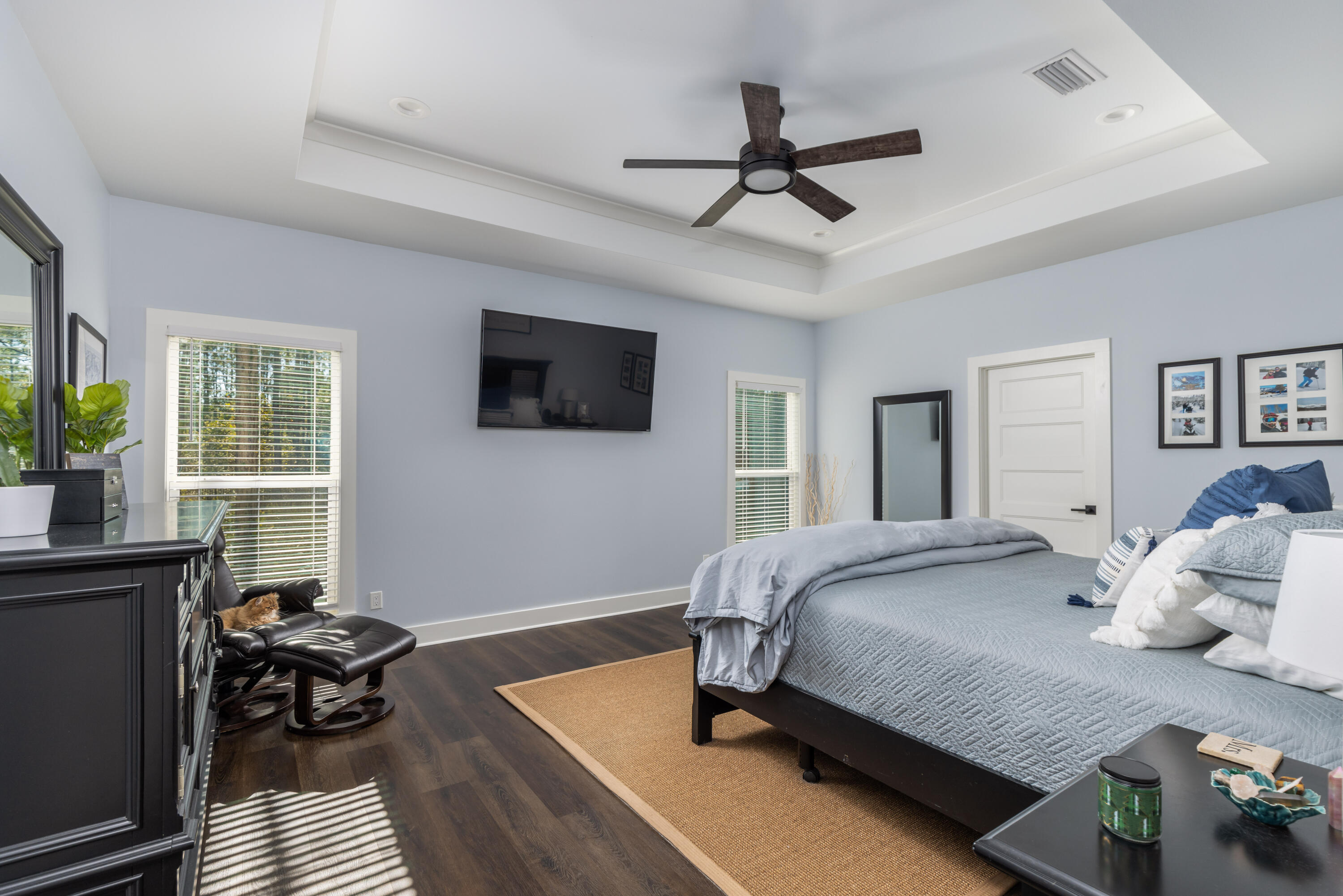 SECLUSION BAY - Residential