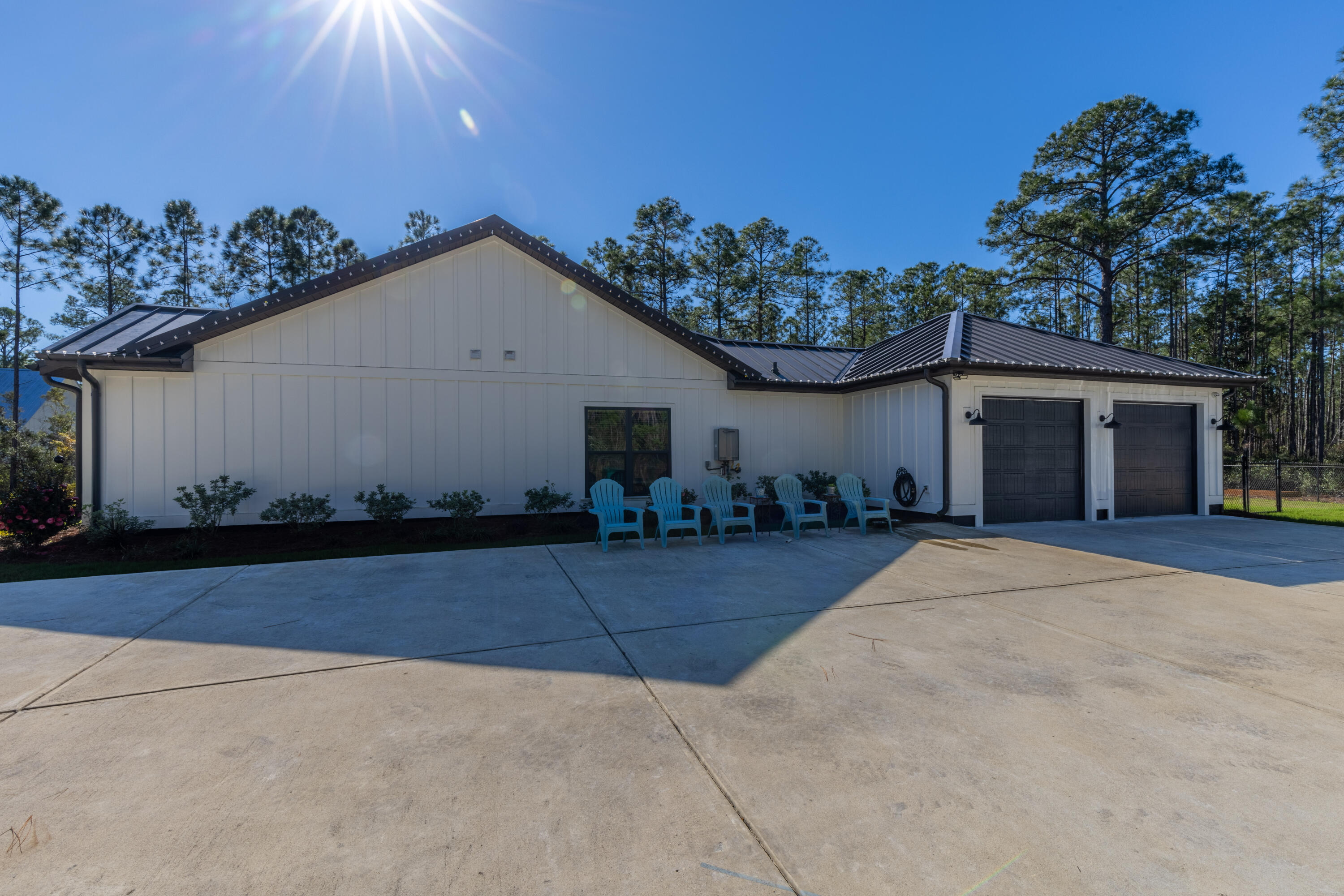 SECLUSION BAY - Residential