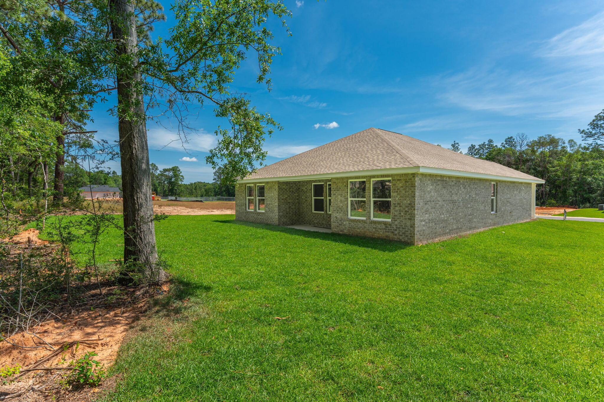 OAK HOLLOW - Residential