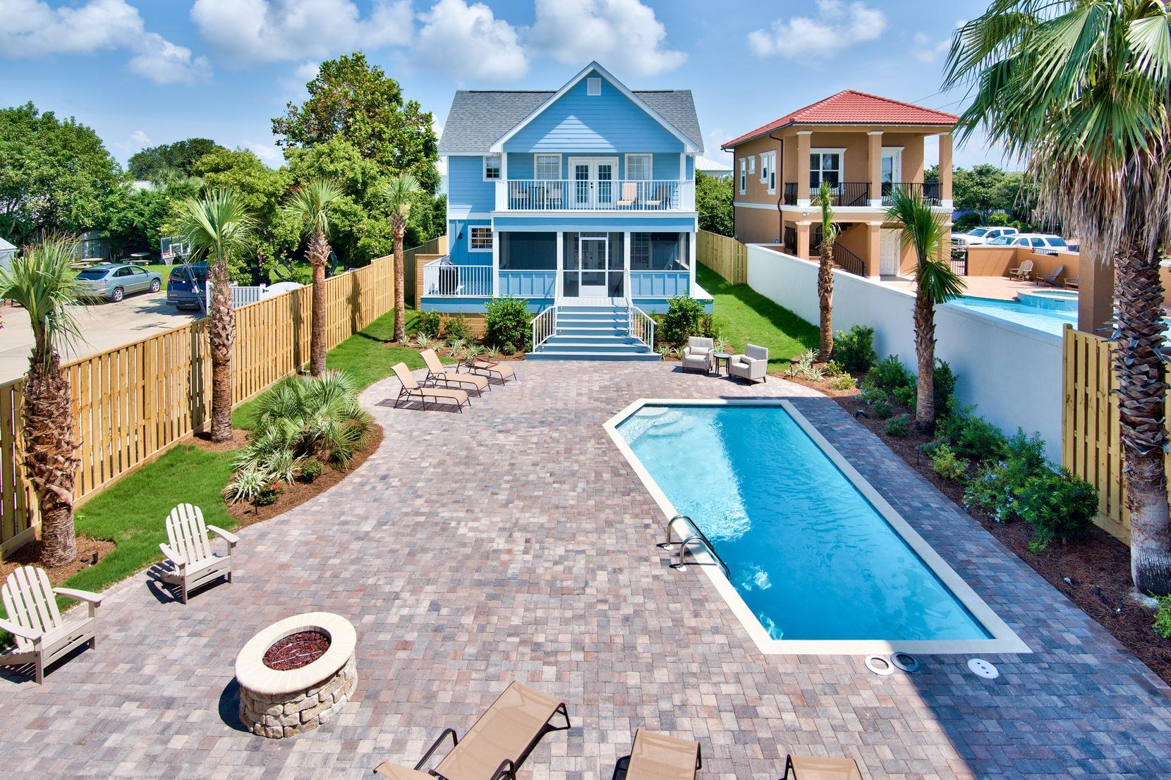 CRYSTAL BEACH - Residential