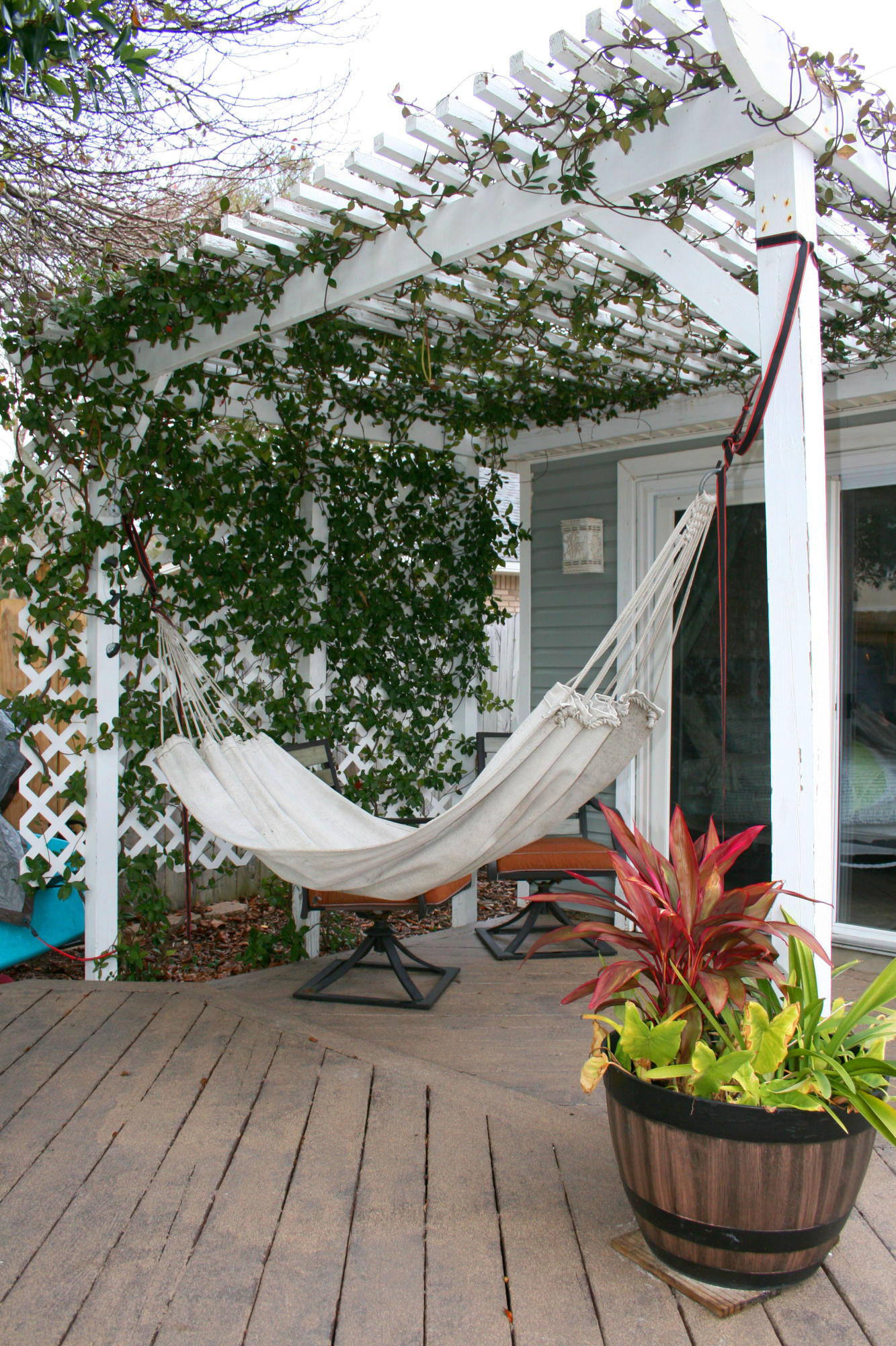 AZALEA GARDENS - Residential