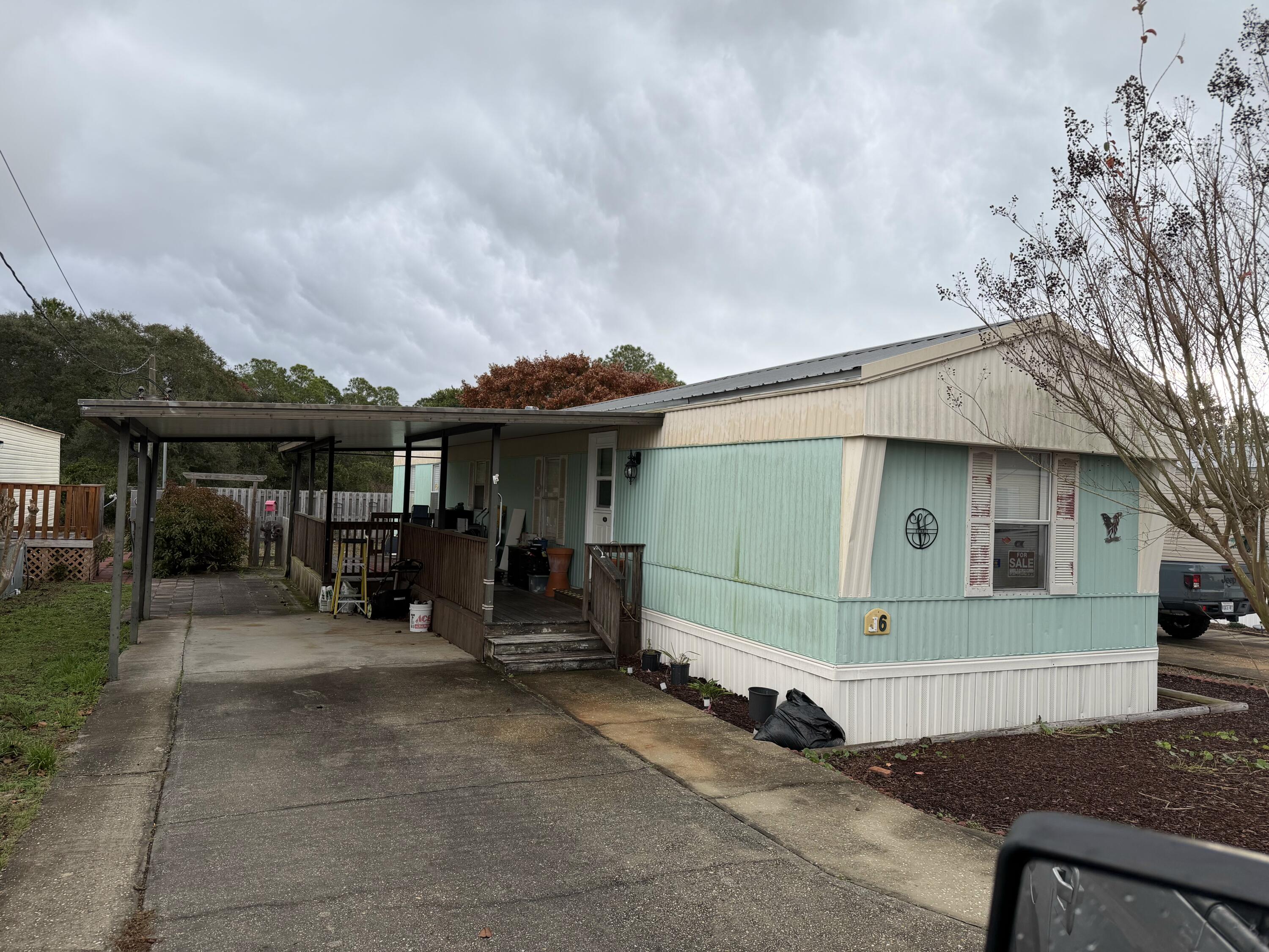 Destin East Mobile Home Park - Residential
