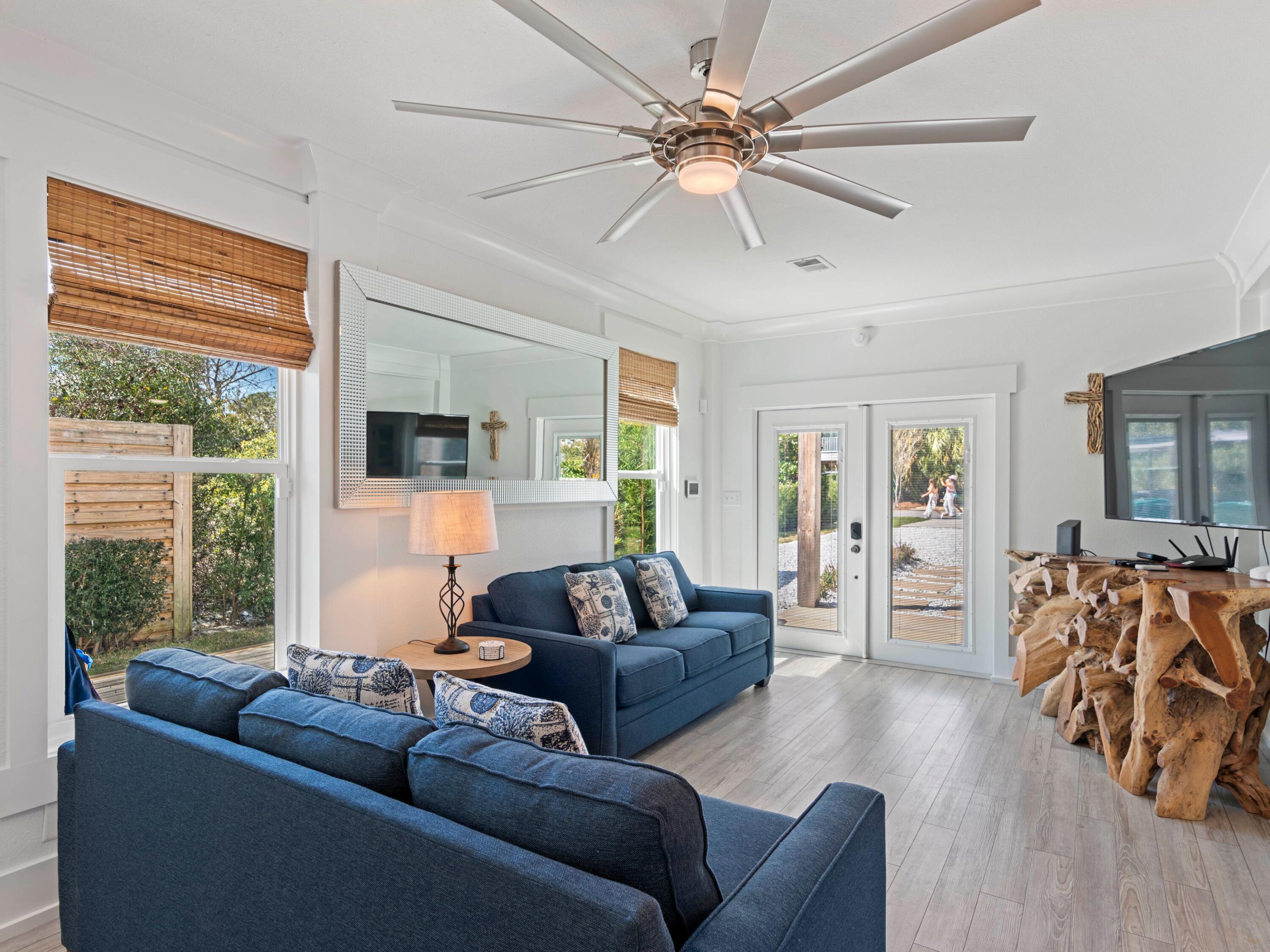 CRYSTAL BEACH - Residential