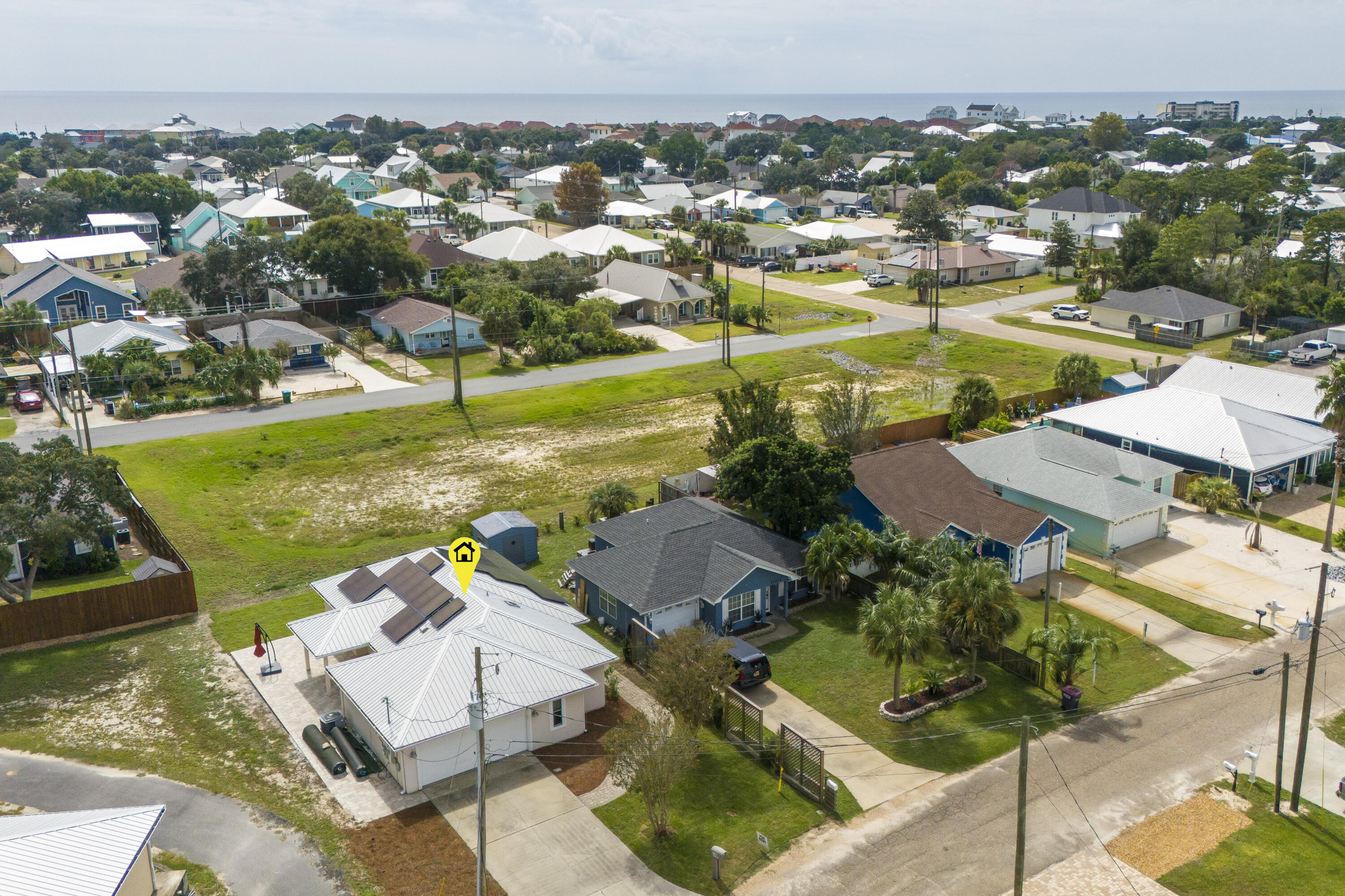 RIVIERA BEACH - Residential