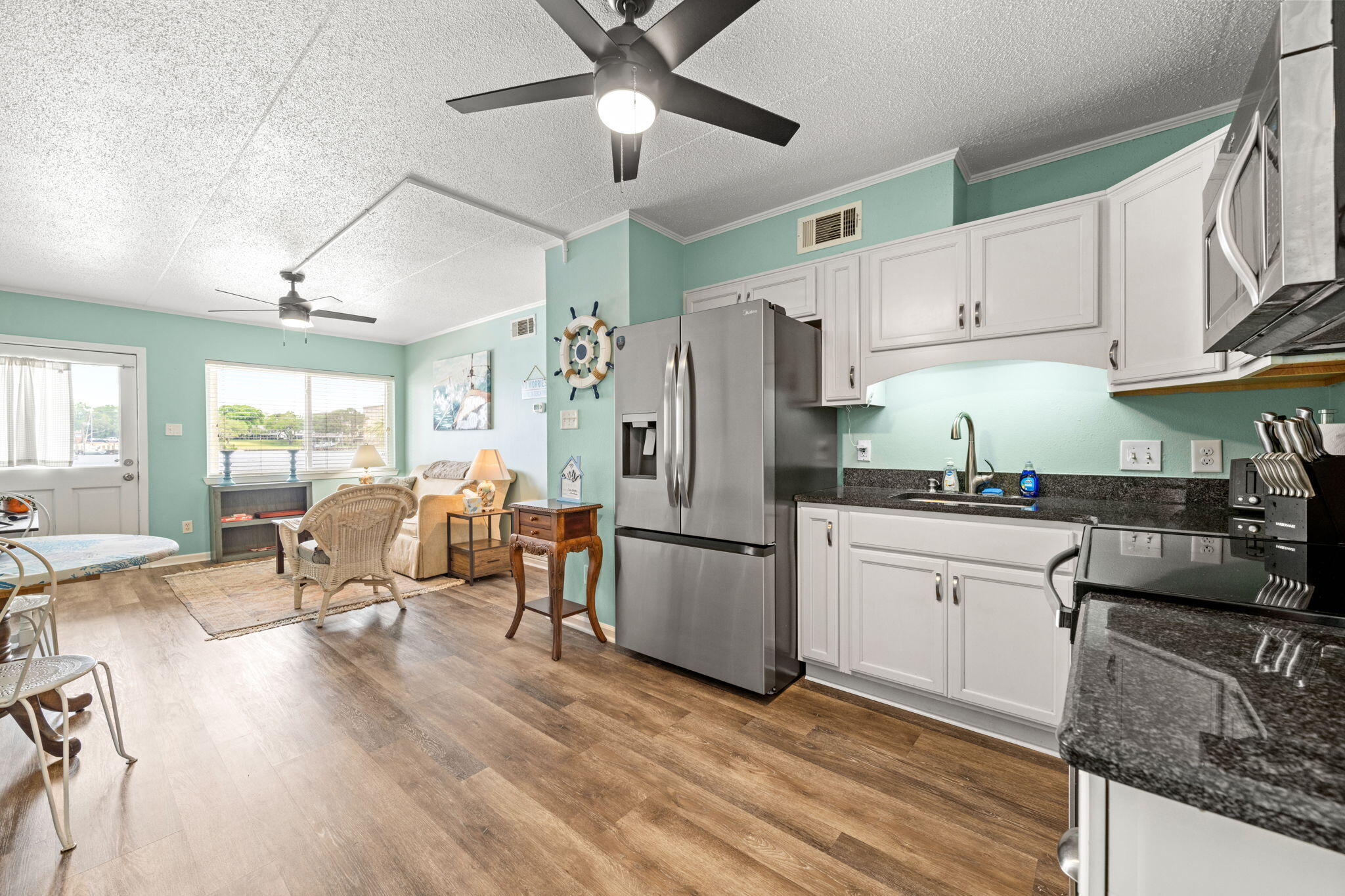 WATERWAY CONDO - Residential Lease