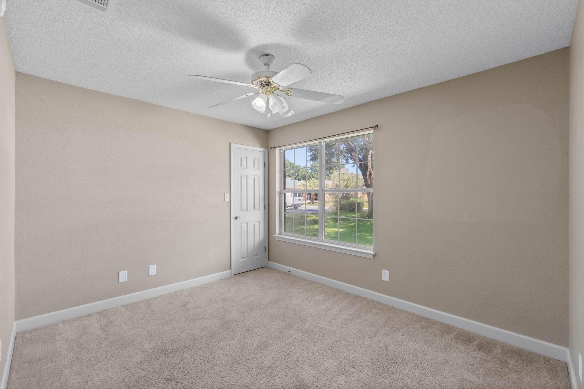 VILLA DANIELLE - Residential Lease