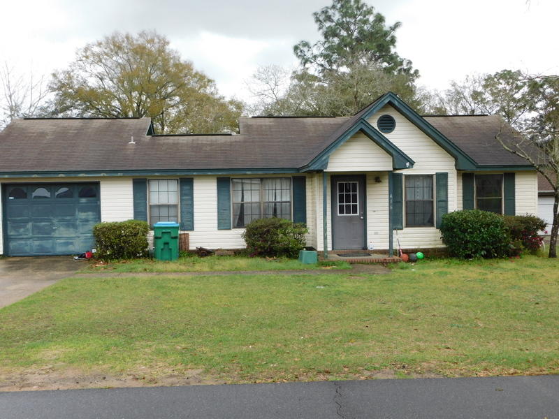 Investment property in need of complete renovation. The home is being sold '' as , where is, in it's current condition''. Located in South Crestview on a quiet street, this home has great potential as flip or to hold as an investment property. Rents are very strong in this south Crestview location and price mark, so take a look and see if you are up to the job . Shoal Terrace area would be a great place to own a home.