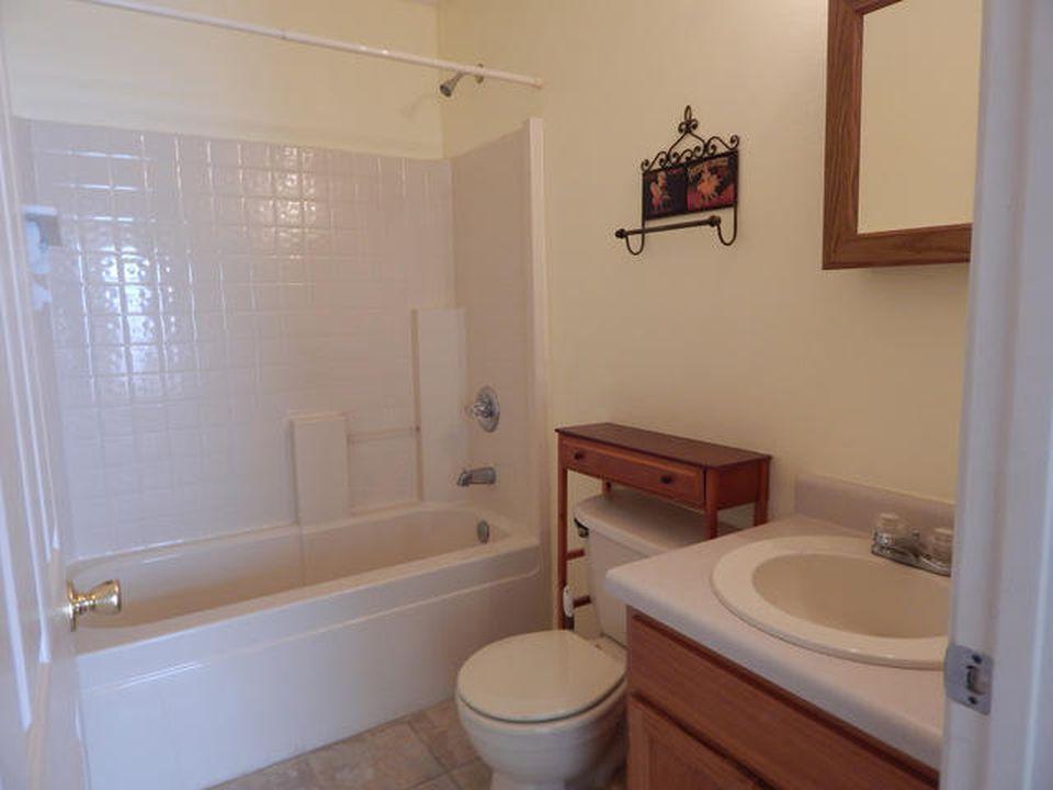 BRACKIN HEIGHTS S/D - Residential Lease