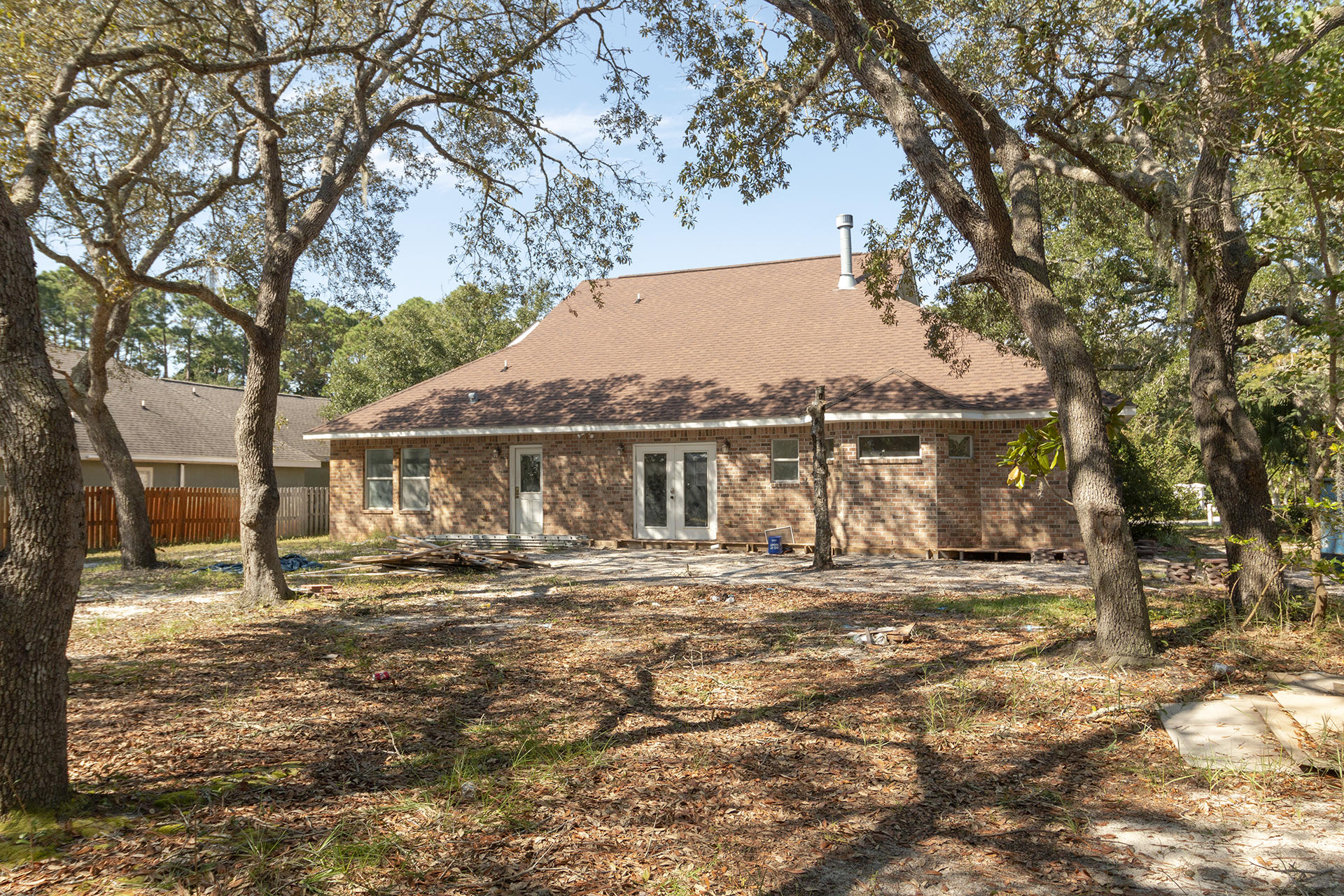 BAYOU BREEZE - Residential