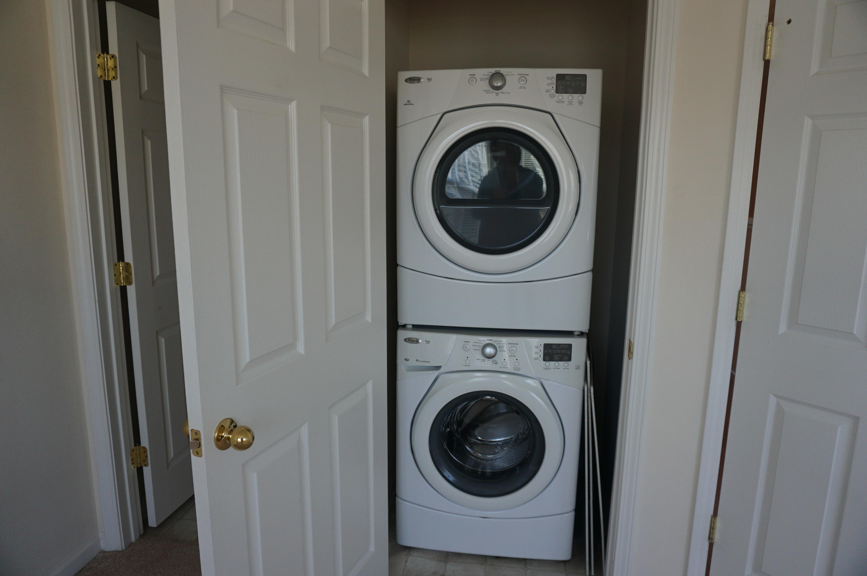 ROLLING PINES T/H LOT 80 BLK C - Residential