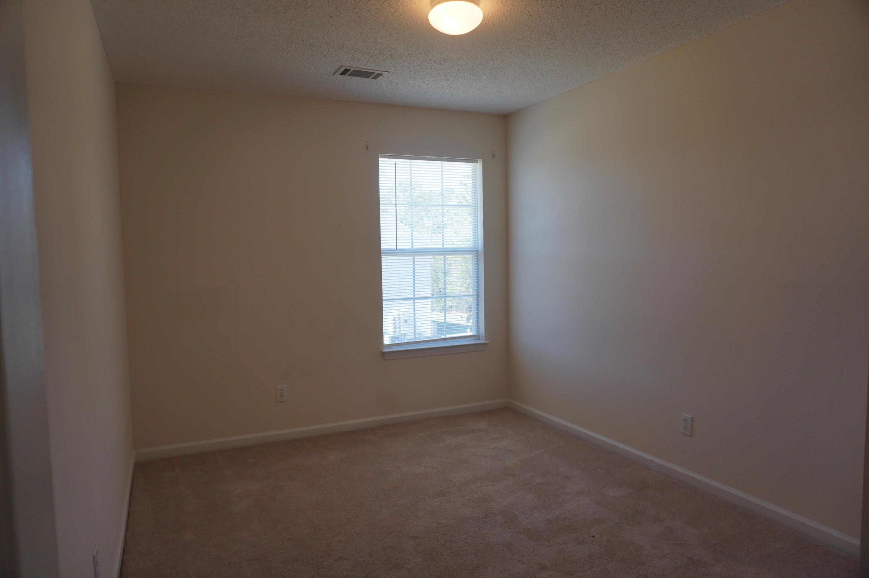 ROLLING PINES T/H LOT 80 BLK C - Residential