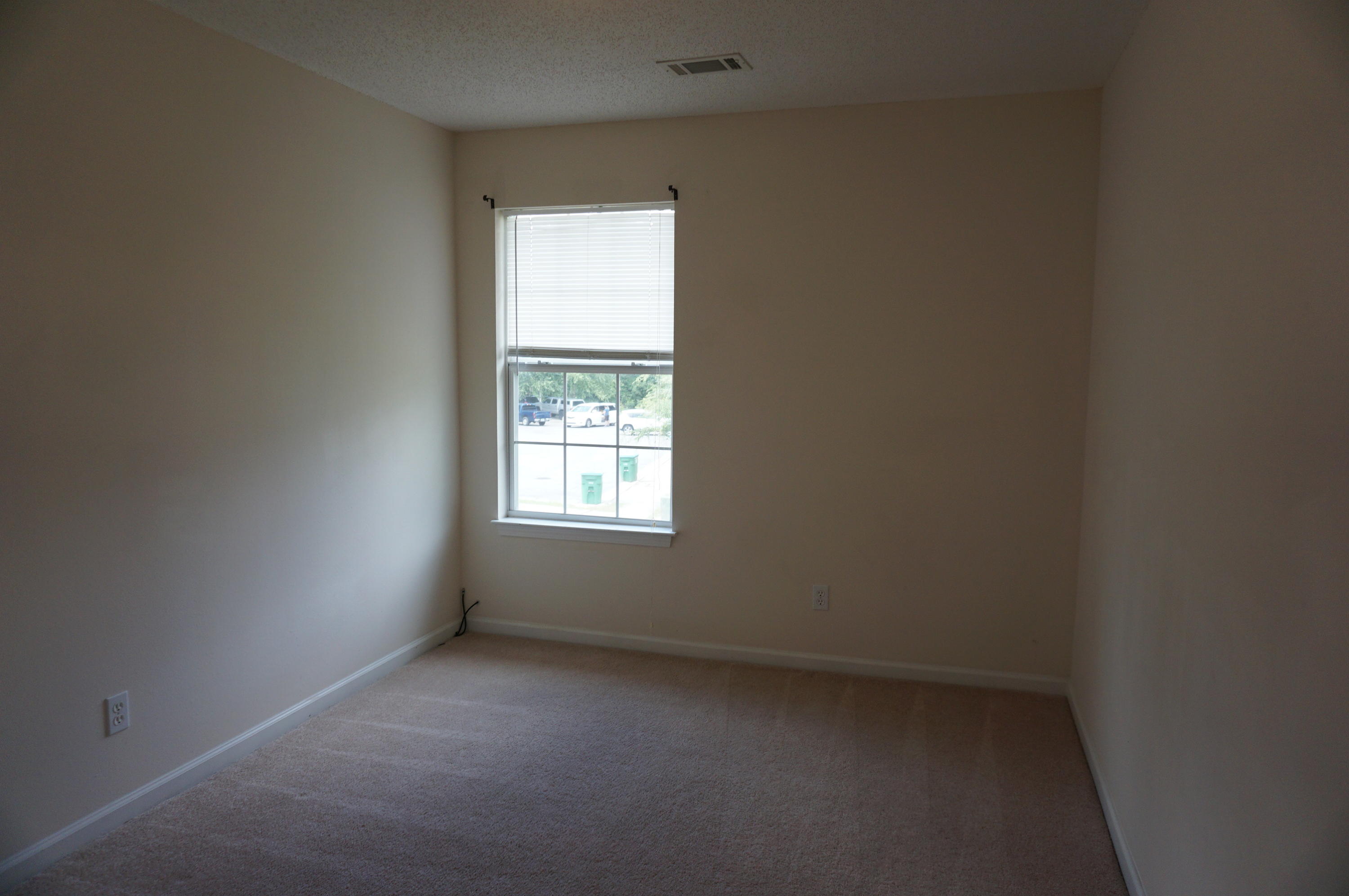 ROLLING PINES T/H LOT 80 BLK C - Residential