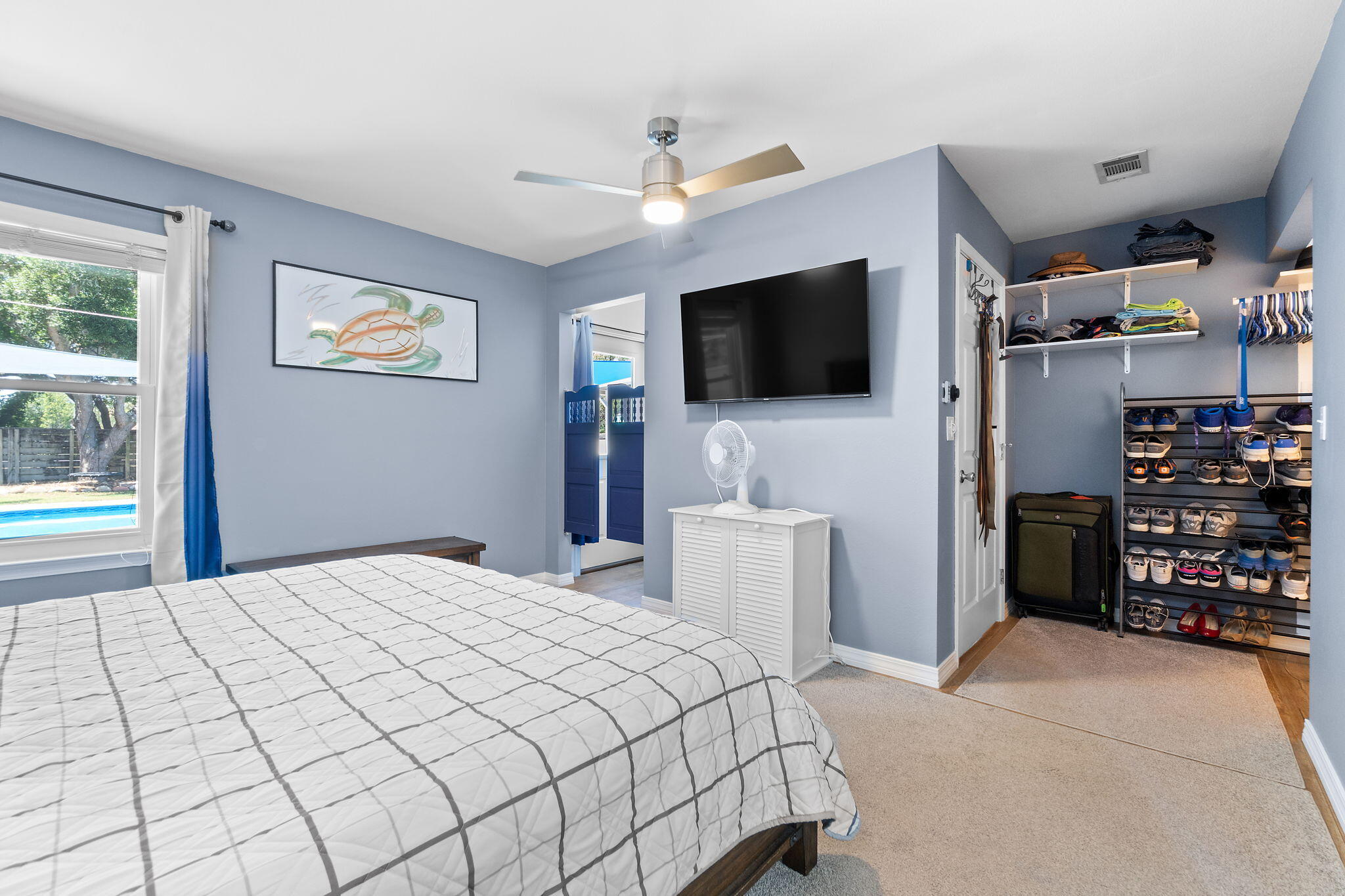 COUNTRY BREEZE ESTATES - Residential