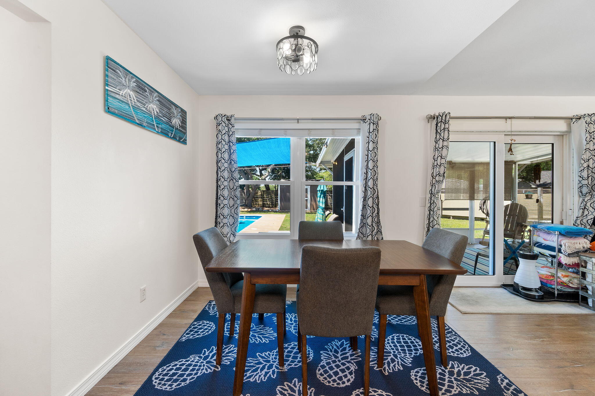 COUNTRY BREEZE ESTATES - Residential
