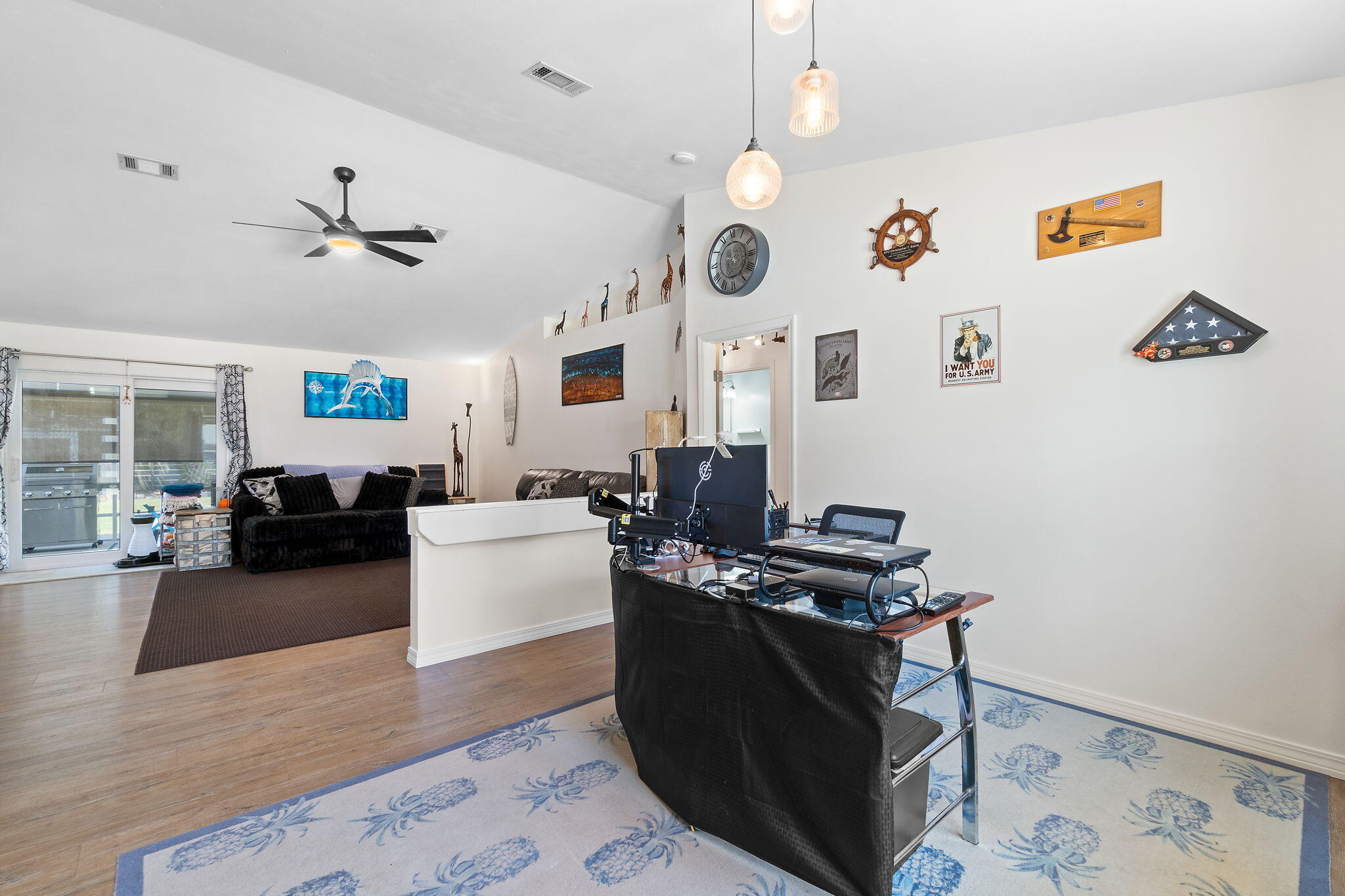 COUNTRY BREEZE ESTATES - Residential