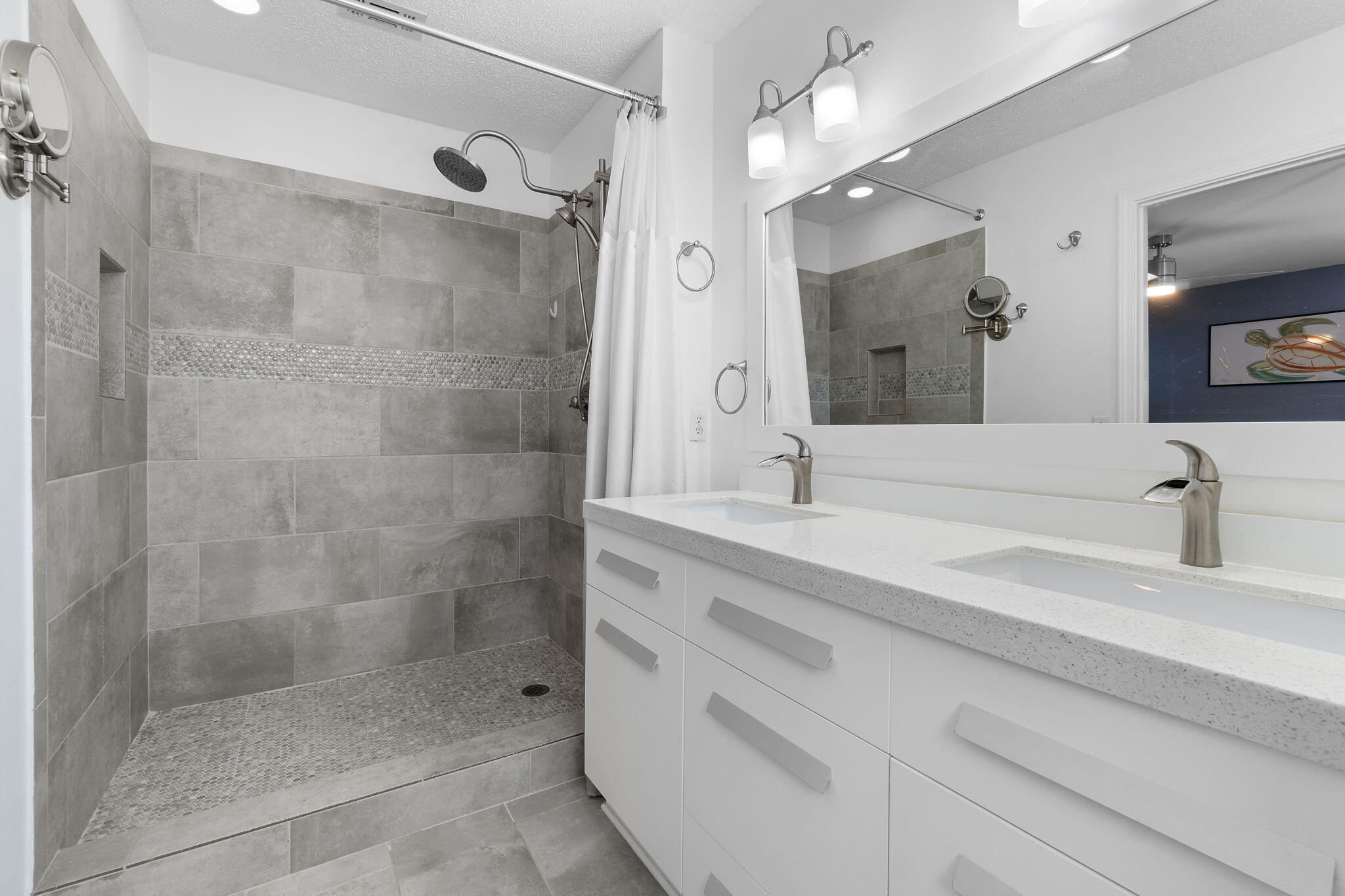 COUNTRY BREEZE ESTATES - Residential