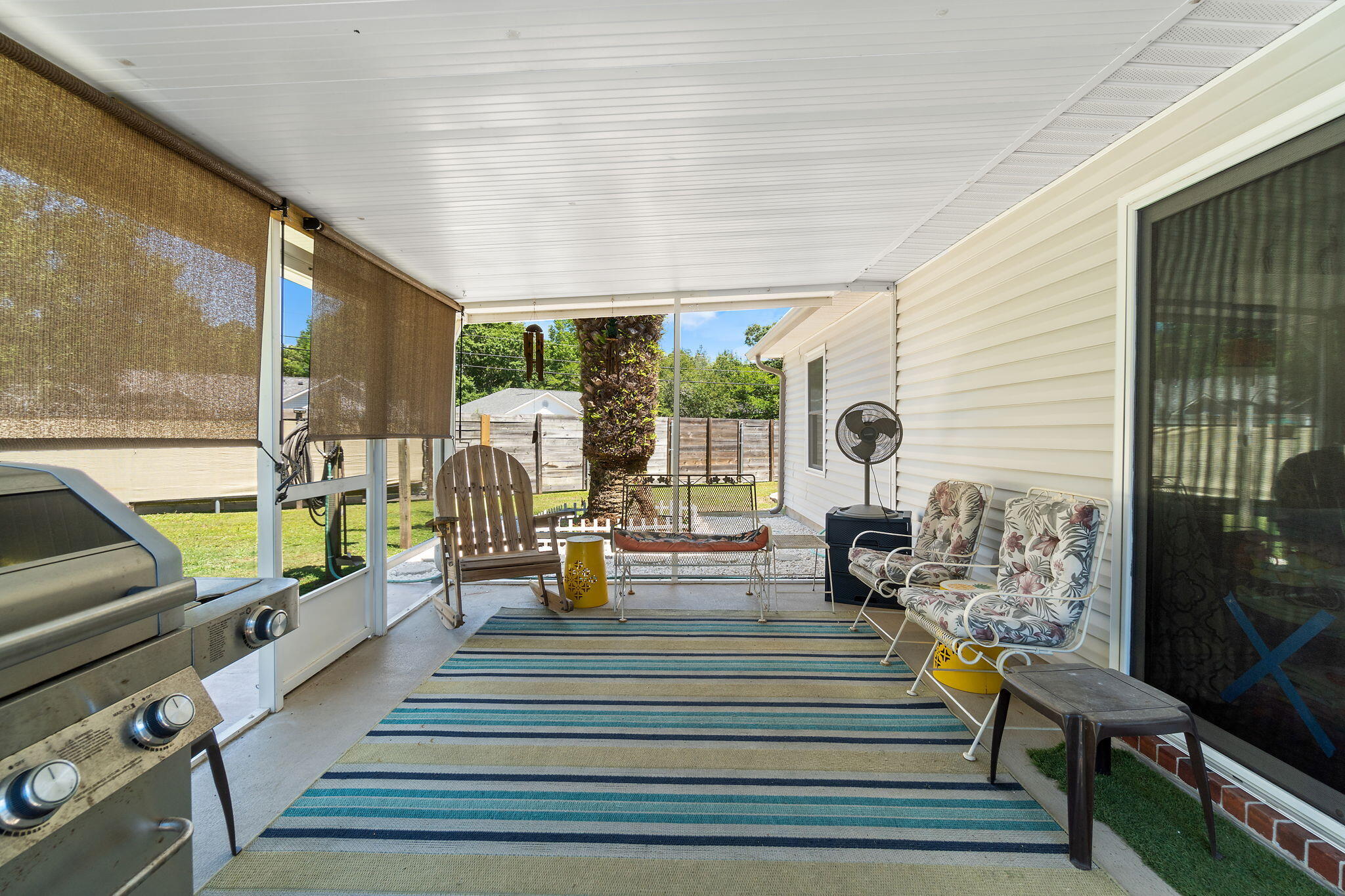COUNTRY BREEZE ESTATES - Residential