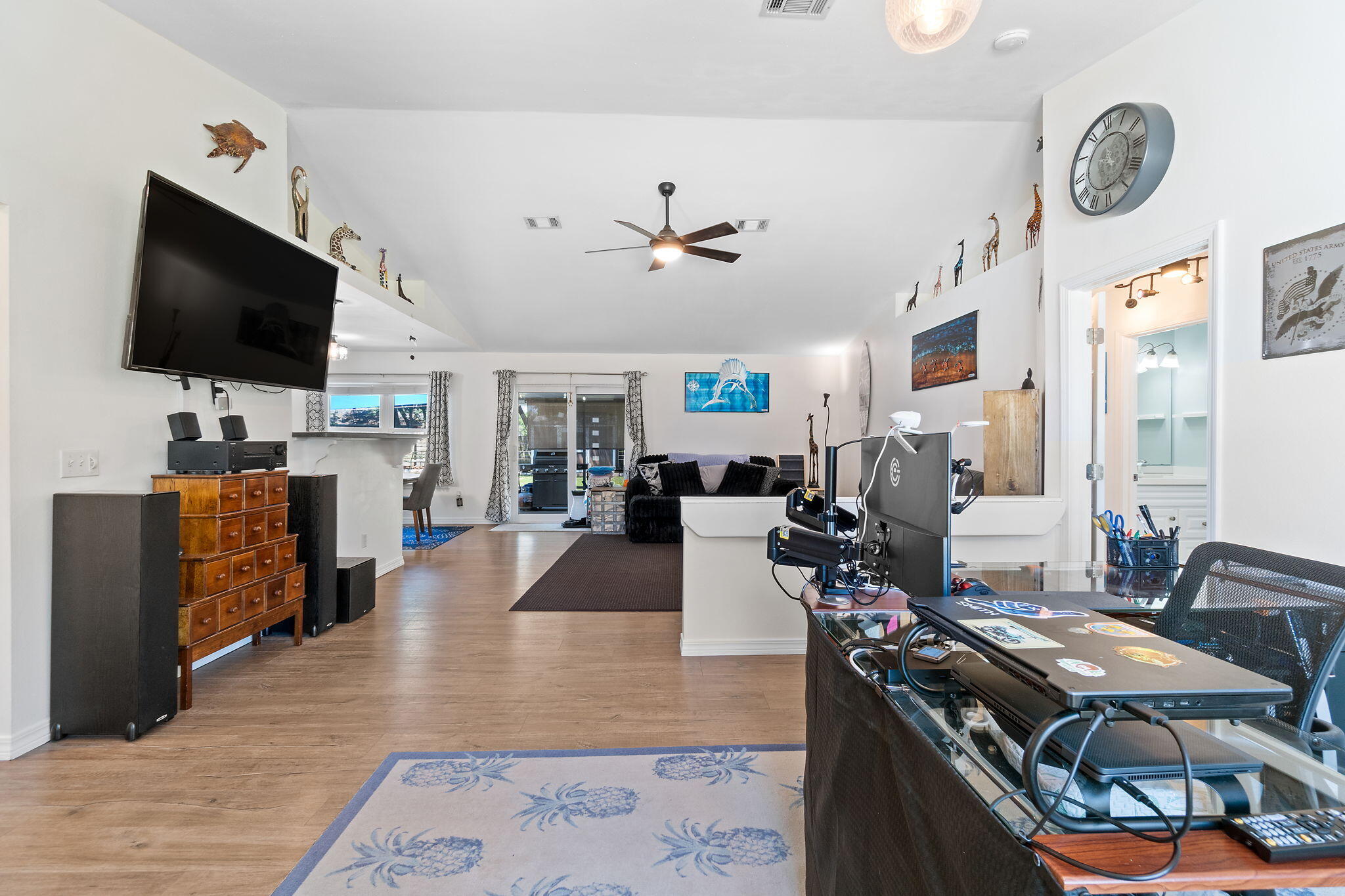 COUNTRY BREEZE ESTATES - Residential