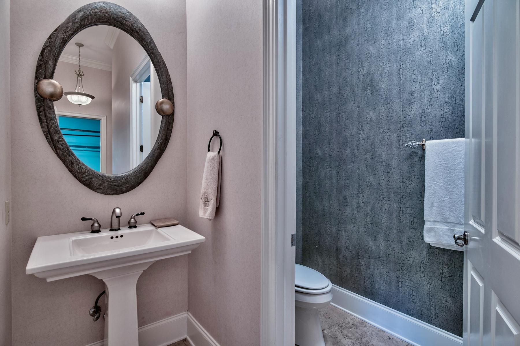 EDEN BAY ESTATES - Residential