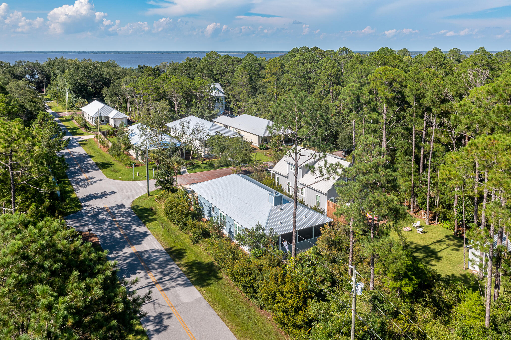 GRAYTON BAYOU - Residential